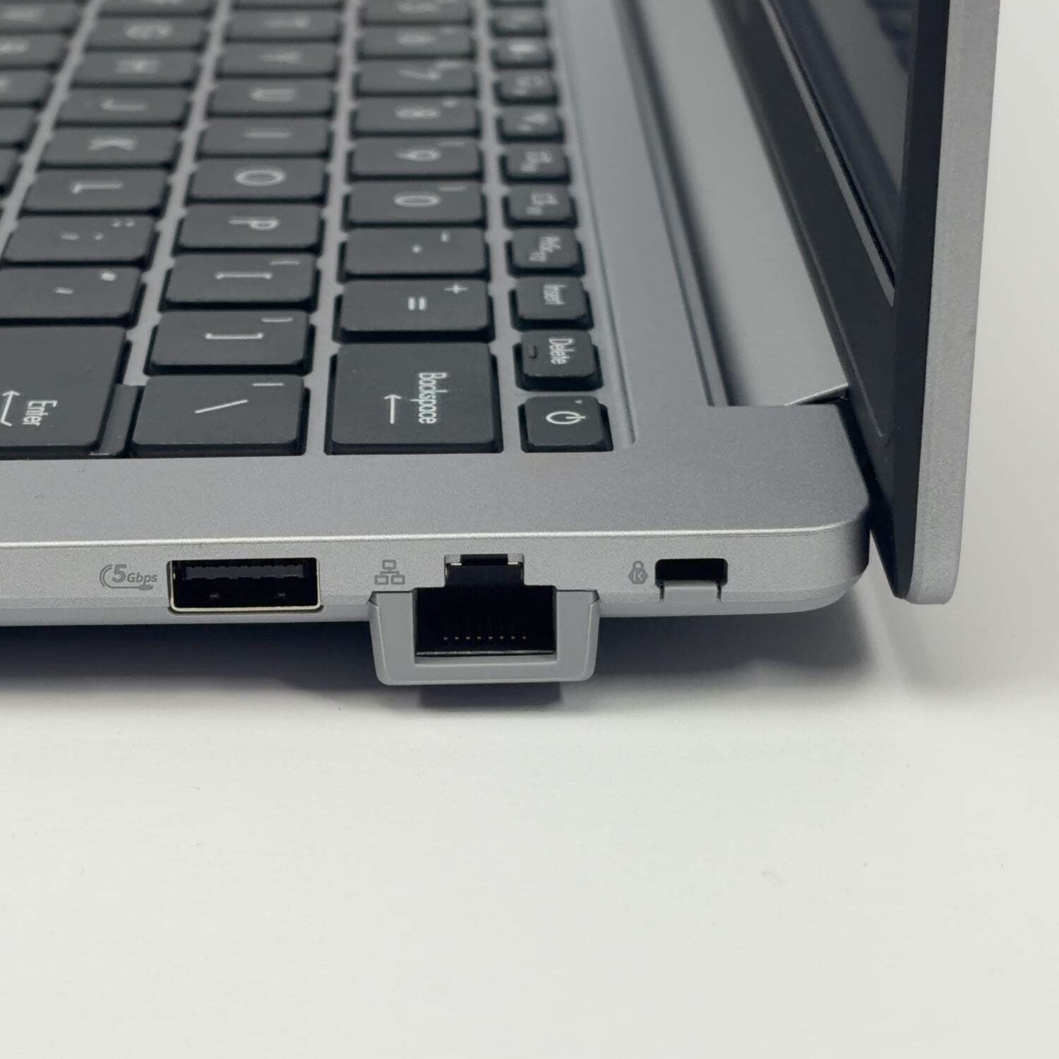 Asus Expertbook P1 P1403CVA 15.6″ i5-13420H 2.1GHz 16GB RAM 512GB SSD
