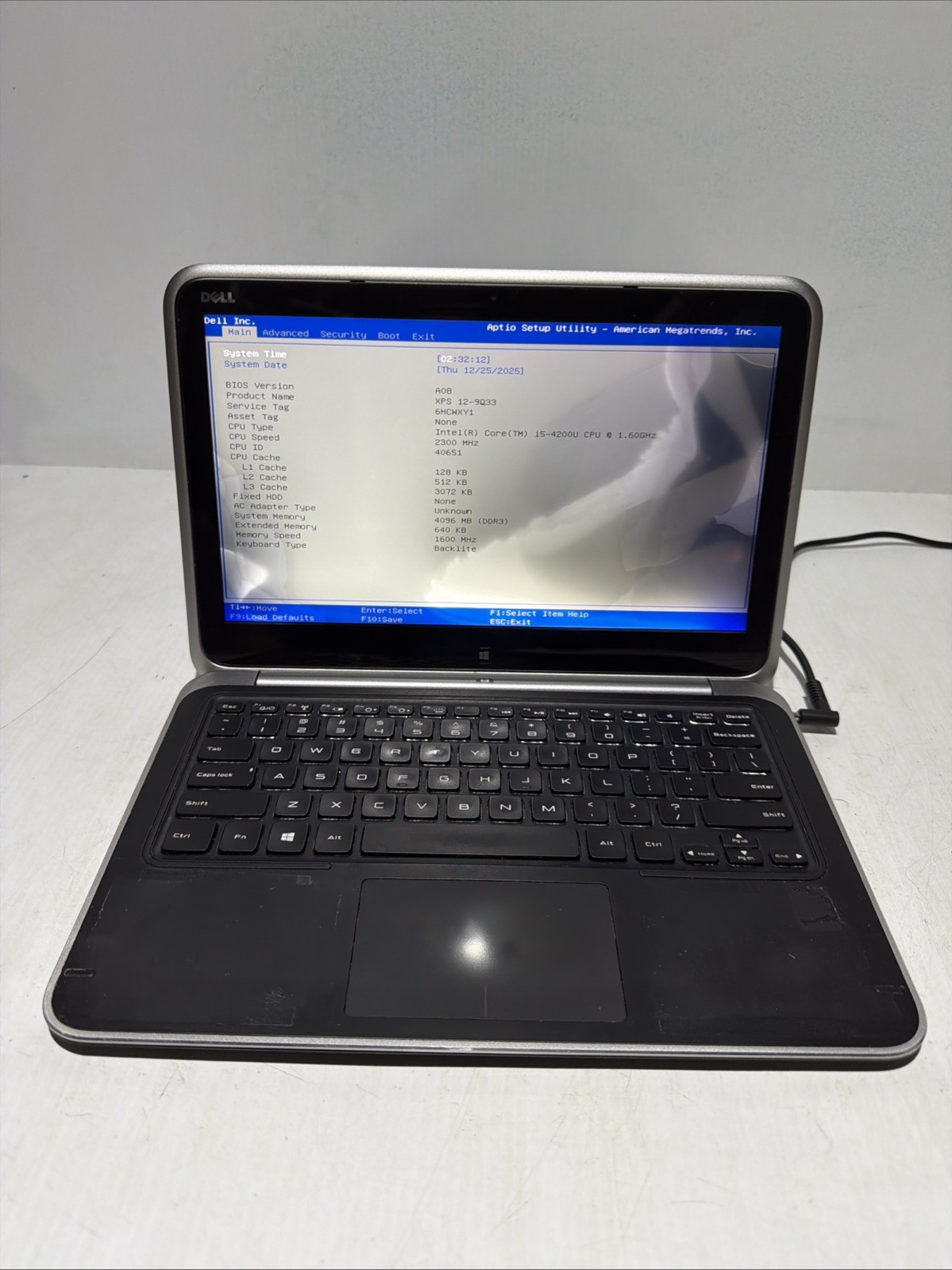 Dell XPS 12-9Q33 Laptop i5-4200u 4gb Ram No Drives Boots Bios Water DMG