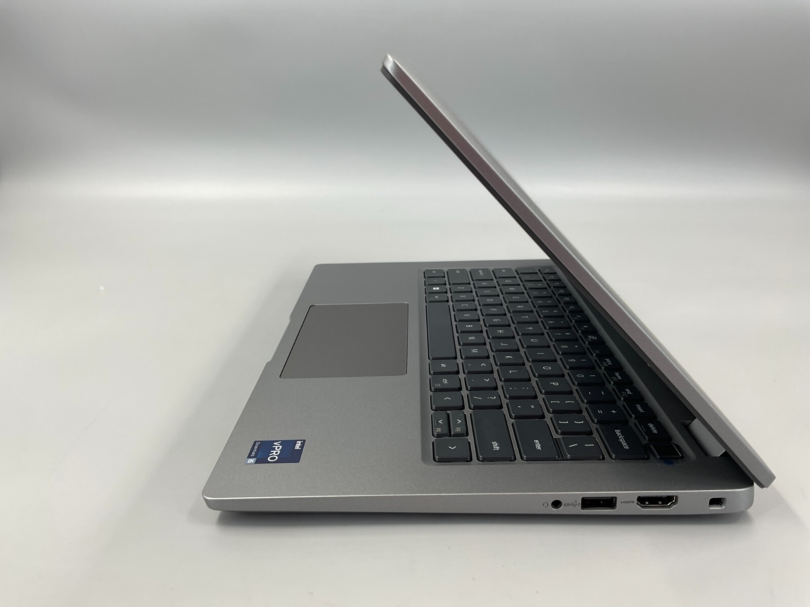 Dell Mobile Precision 3480 i5-1335U 16GB 256GB BT5.2 WiFI6E 14F W11P 2H58M ✅❤️️✅