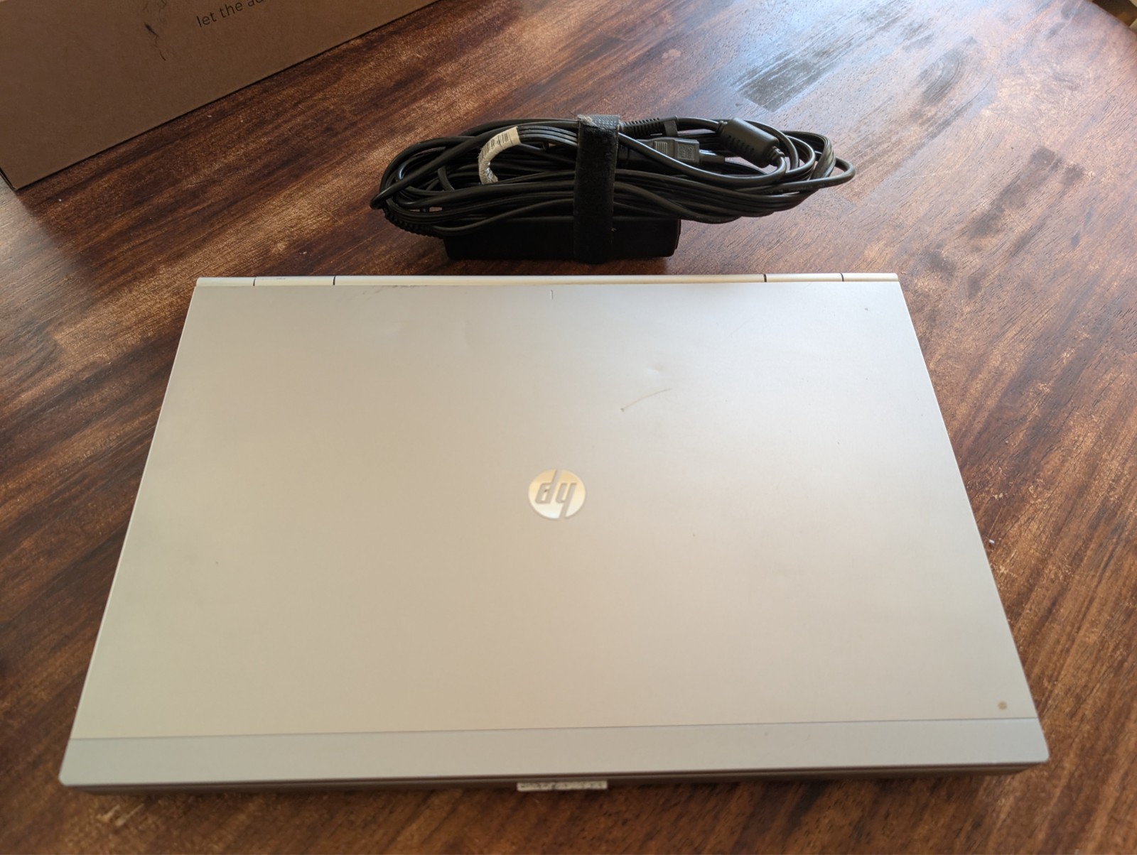 HP EliteBook 8470p i7 8GB 240GB SSD Radeon Win10 Laptop Bundle Dock 2 Batteries
