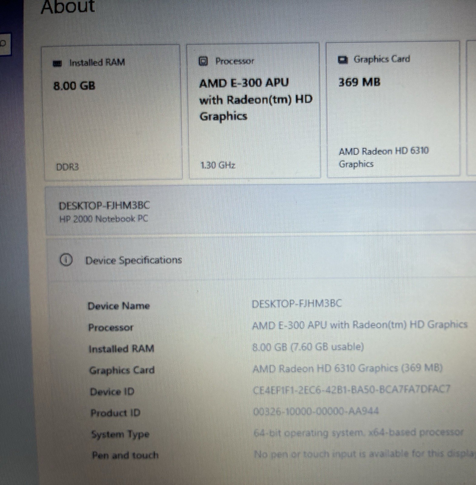 HP 2000 Laptop AMD E-300 8GB RAM No HDD/SSD Battery Bad Charger Included