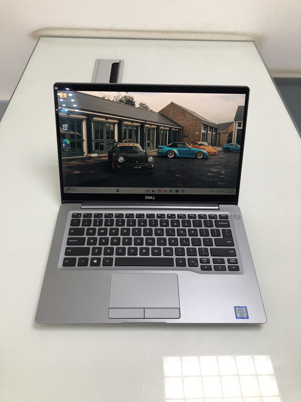 Dell Latitude 7400 i7 8th Gen 16GB RAM 256GB SSD Touchscreen Fingerprint FHD