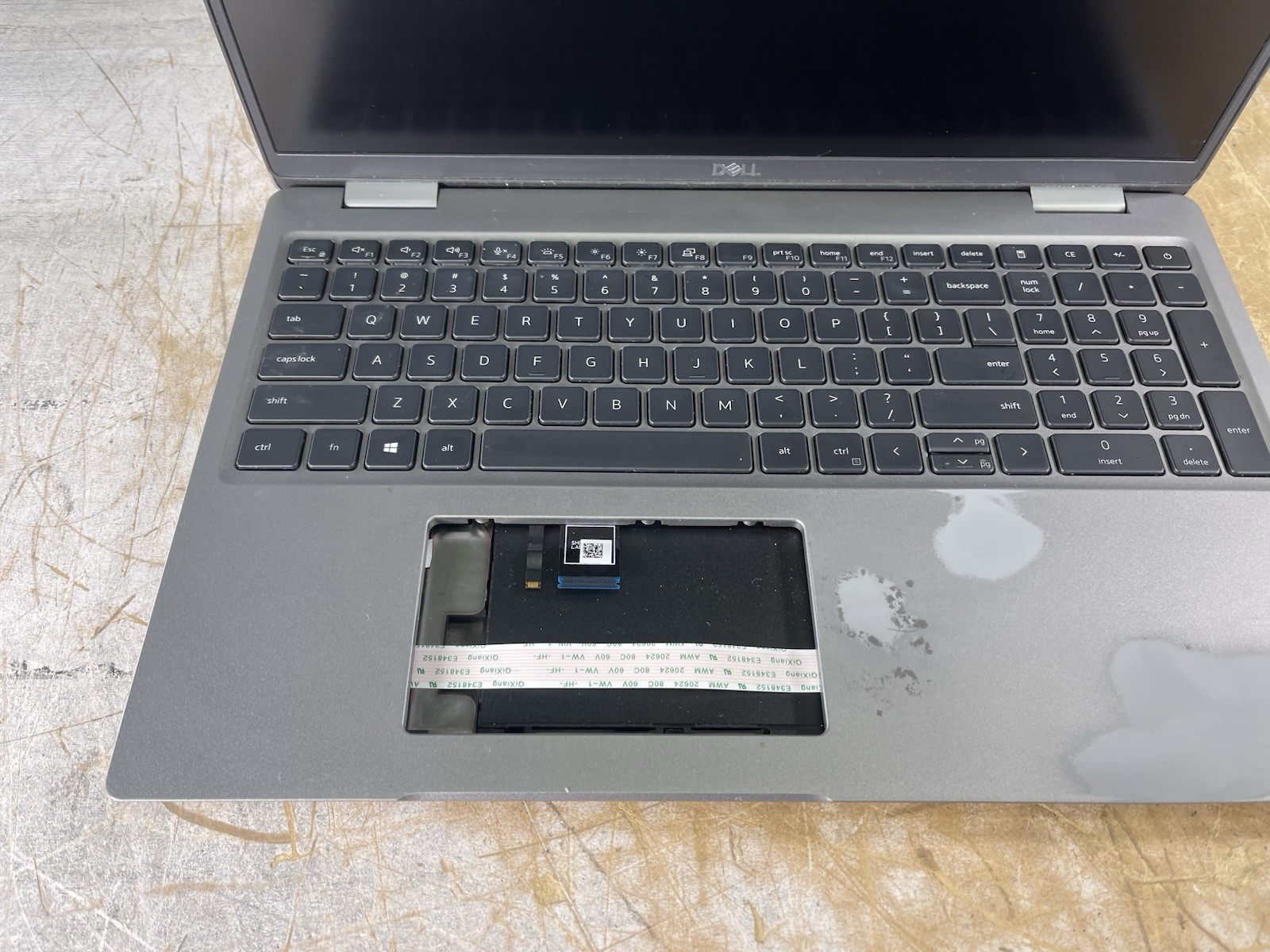 DELL LATITUDE 5520 i5-1145G7 @ 2.60GHz, 8GB RAM, NO HDD/OS – (FOR PARTS)