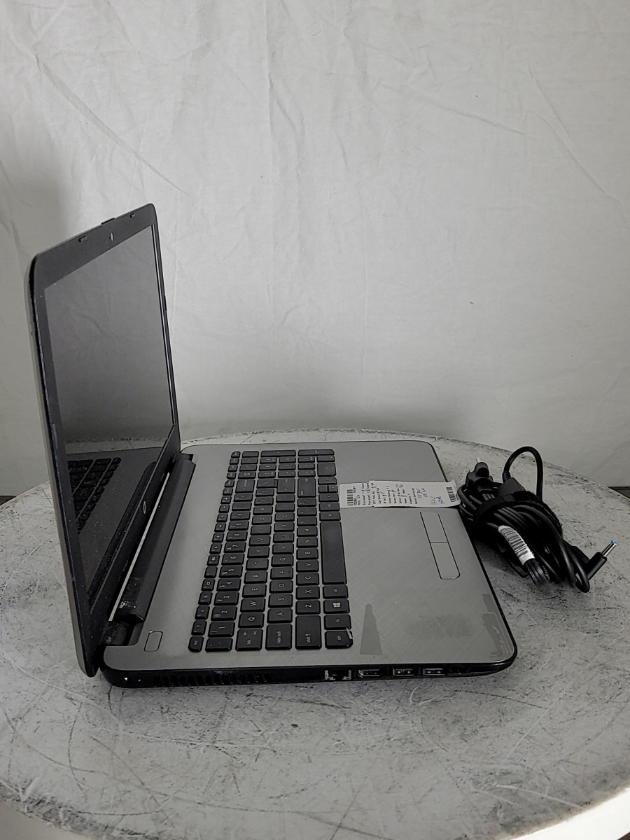 HP 15027cl M5R09UA-ABA 15.6″ Laptop AMD A8-7410 APU 8GB 750GB SEE NOTES