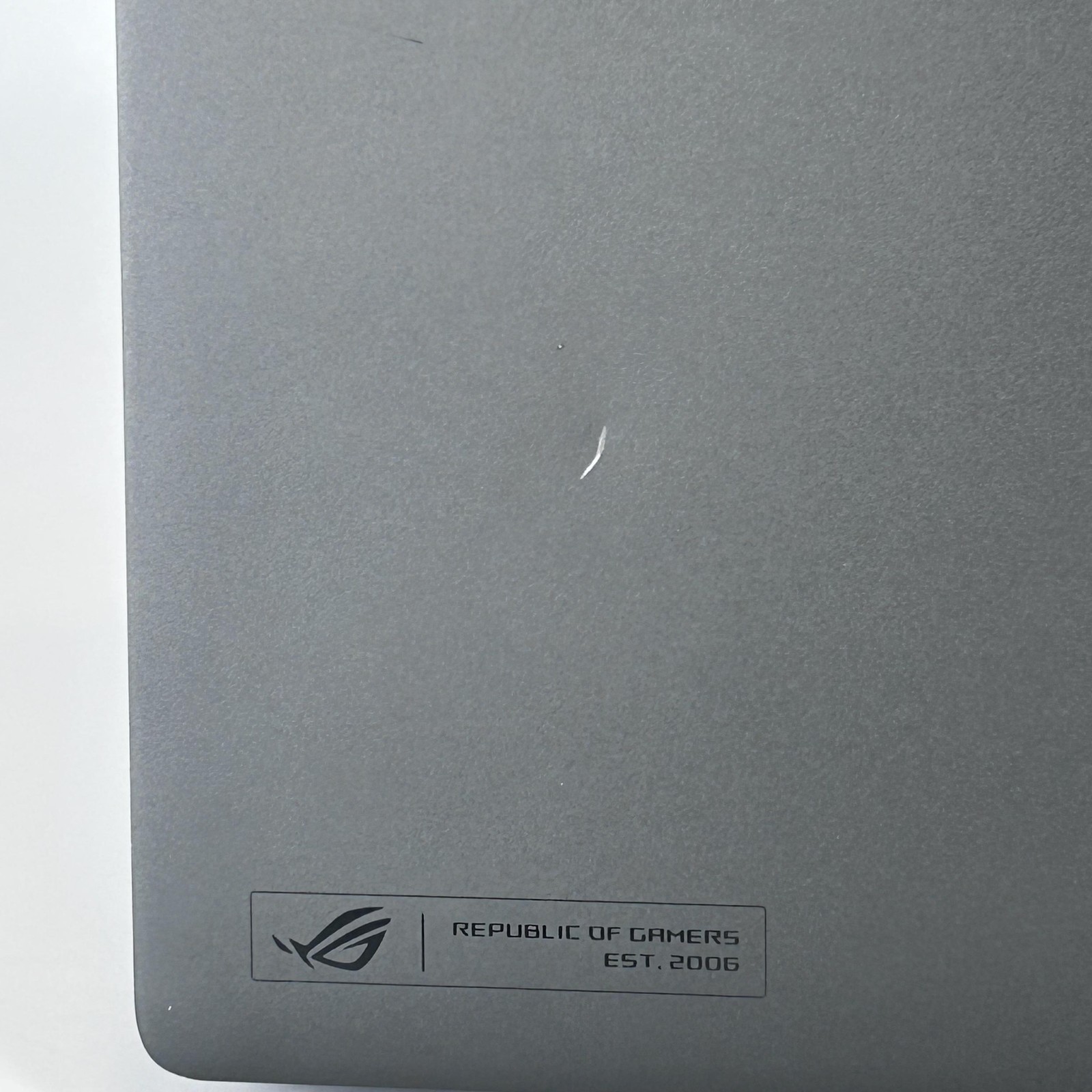 Asus ROG Zephyrus G16 GU605 16 240Hz QHD+ 2.9GHz Ultra 9 285H 32GB 2TB RTX 5080