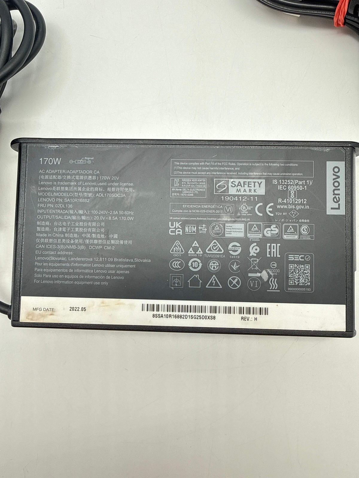Lenovo ThinkPad P1 Gen 2 16-inch Intel Core i7 9th Gen 16GB RAM 256GB SSD