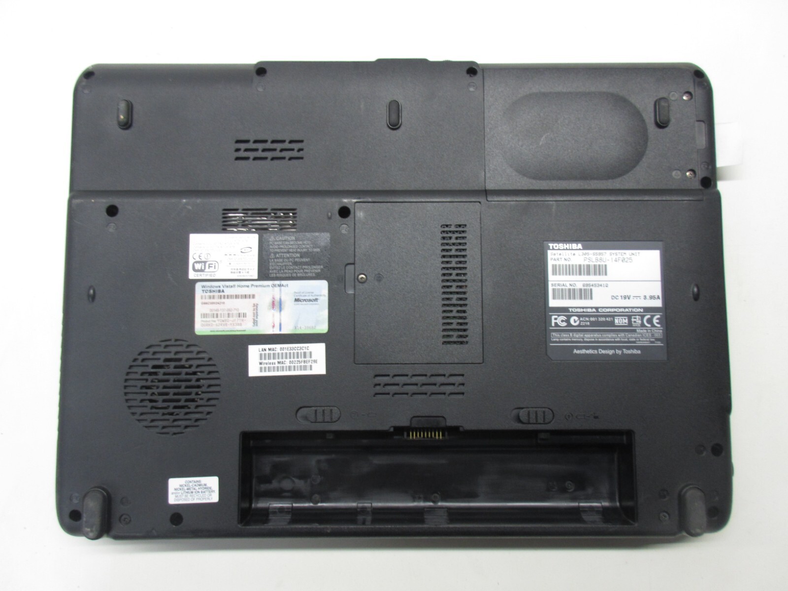 Toshiba Satellite L305-S5957 Laptop Intel Celeron 900 2GB Ram No HDD or Battery