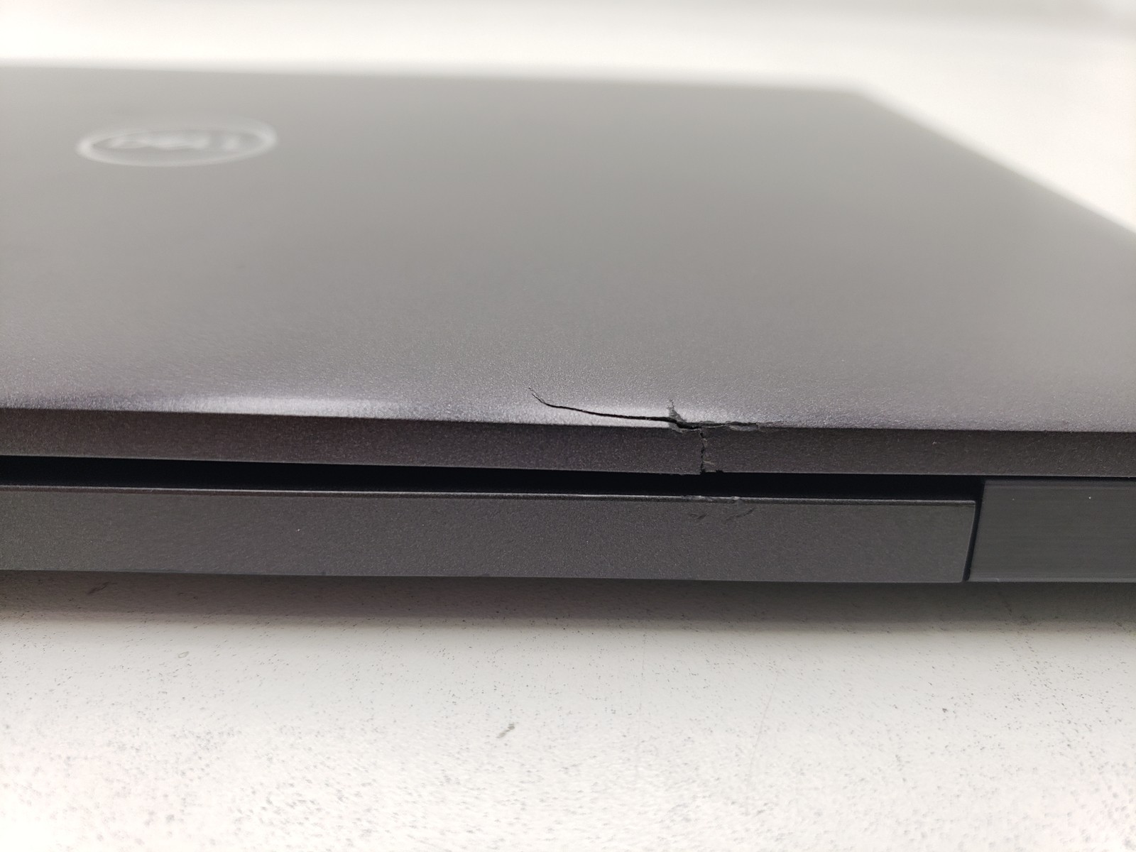 Dell Latitude 5400 Laptop Intel Core i5-8365U 16GB RAM 256GB SSD Windows 11 Pro.