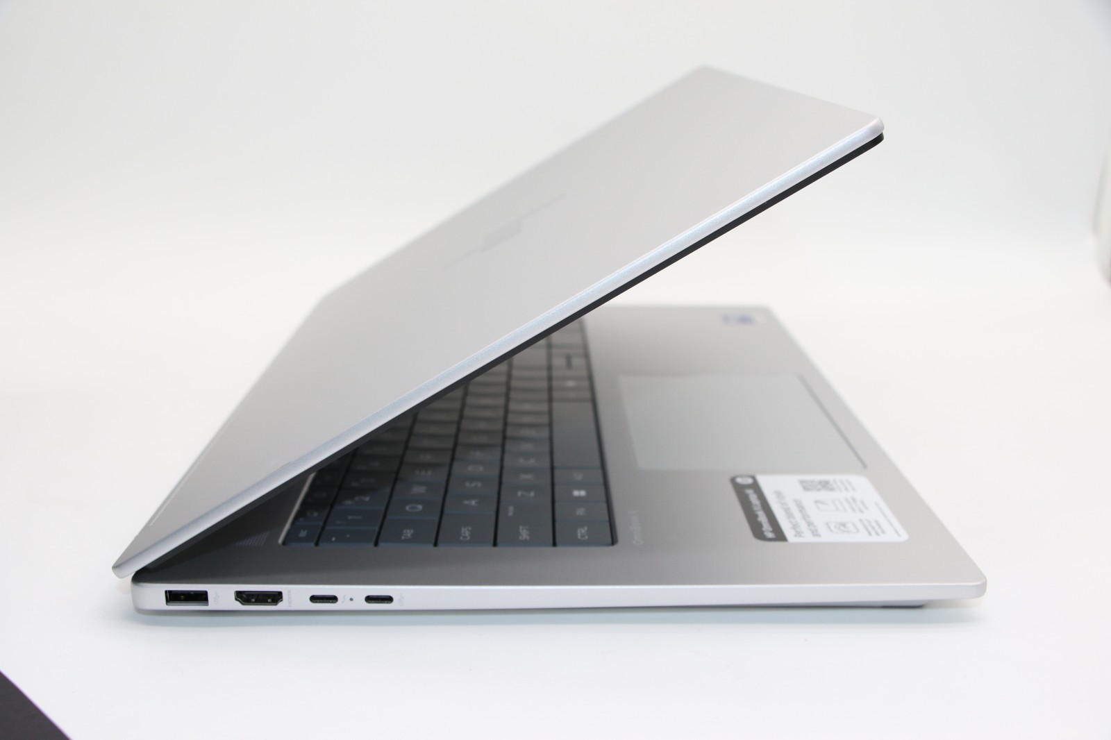 HP OmniBook 7 17-dc0073dl 17.3″ Intel Ultra 7 258V 32GB 2TB SSD RTX 4050