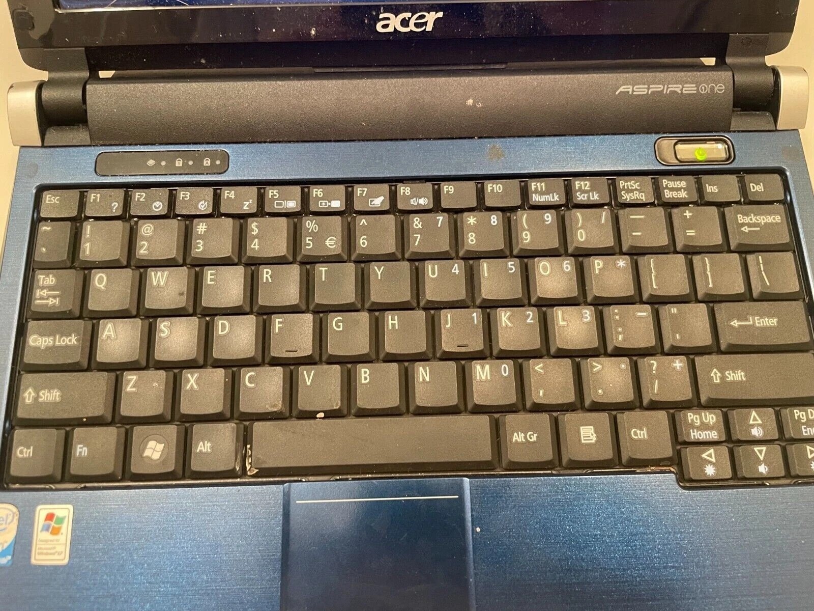Acer Aspire One KAV10 Netbook Laptop Atom 1GB RAM 160GB HDD Windows 10 Pro 10.1″