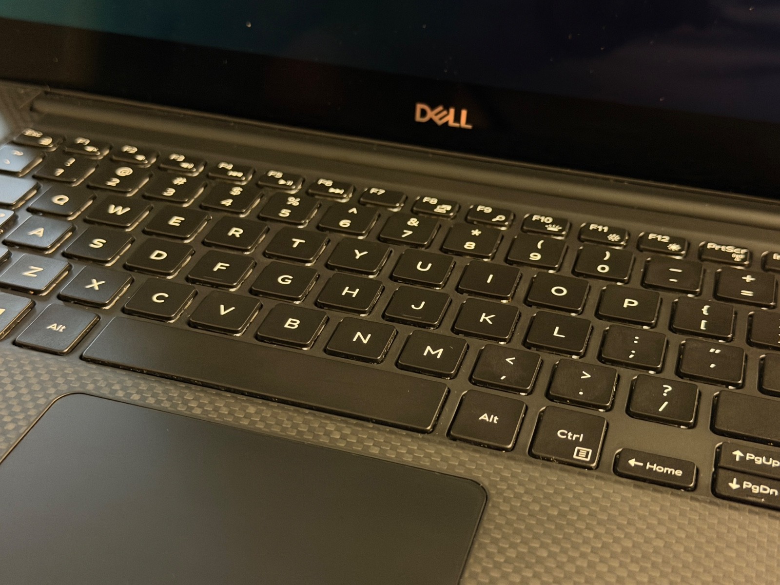 Dell XPS 15 7590 4K OLED Laptop i7-9750H, 16GB RAM, GTX1650 GDDR5 GPU