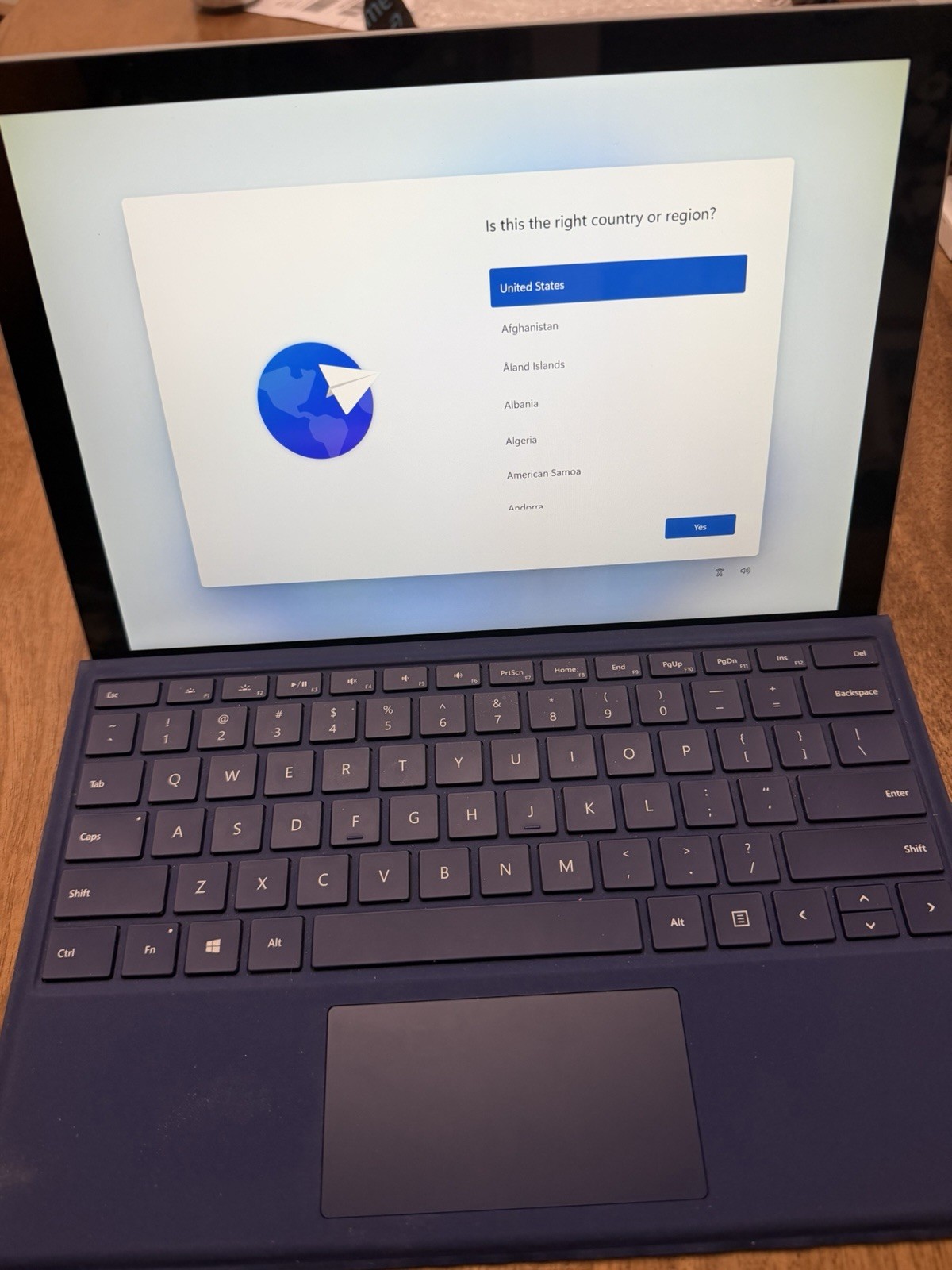 Microsoft Surface Pro 5 Gen 1796 i5/8/128 Windows 11 Pro