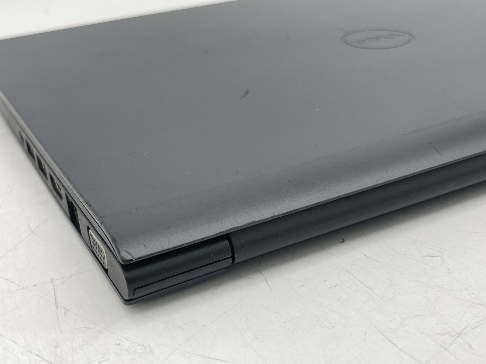 Dell Latitude 3450 14″ Laptop w/ i3-5005U 2.00GHz CPU 4GB DDR3L RAM No HDD