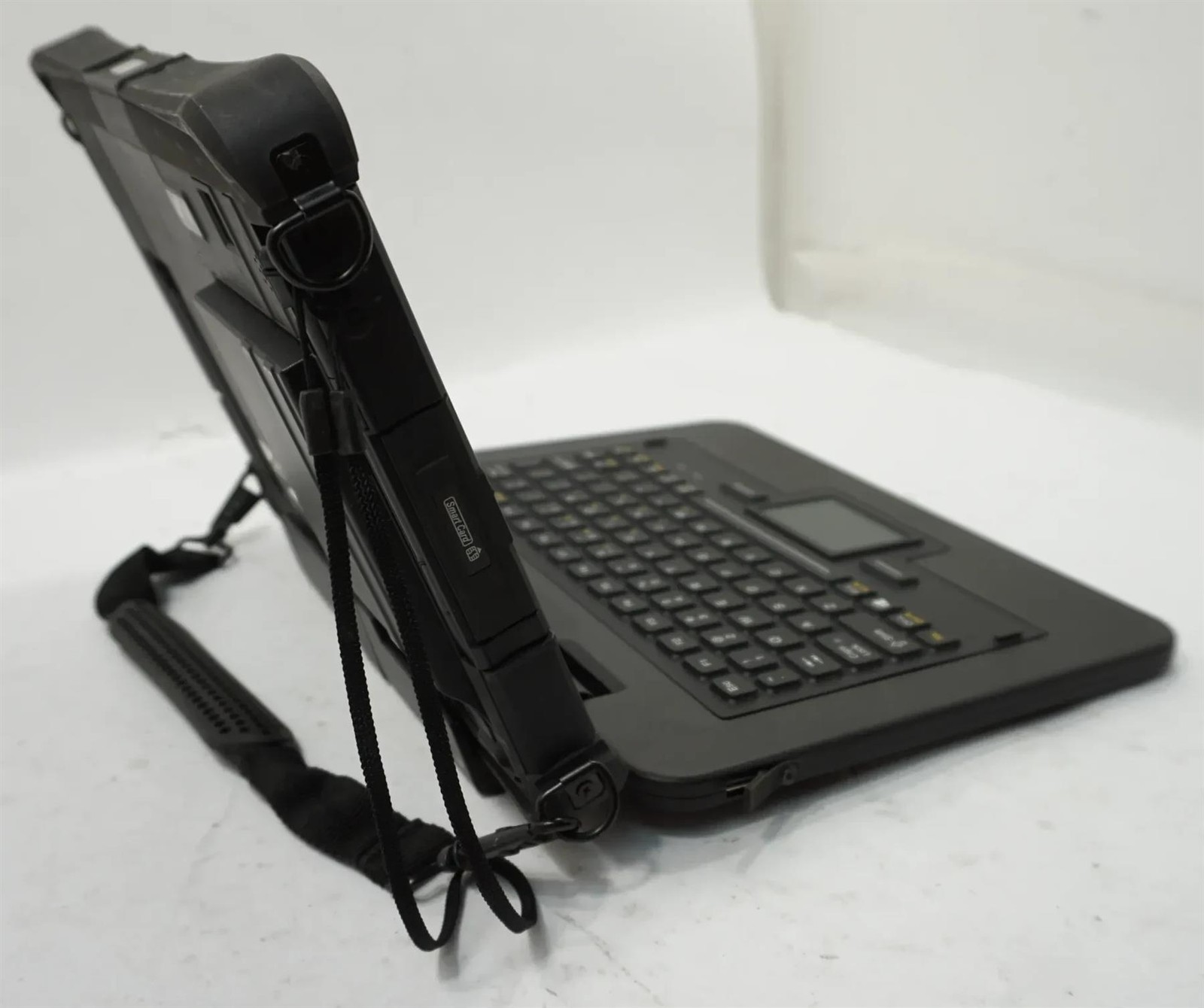DURABOOK U11 Rugged 11.6″ Core i5-7Y54 1.2GHz 16GB Touch – No HD
