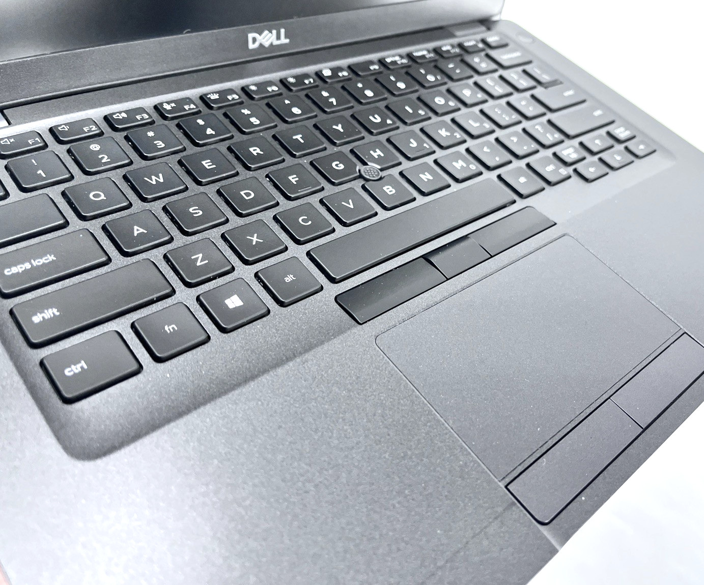 Dell Latitude 5400 14″ FHD i7-8665U @ 1.90GHz 16GB 256GB SSD *Grade C*