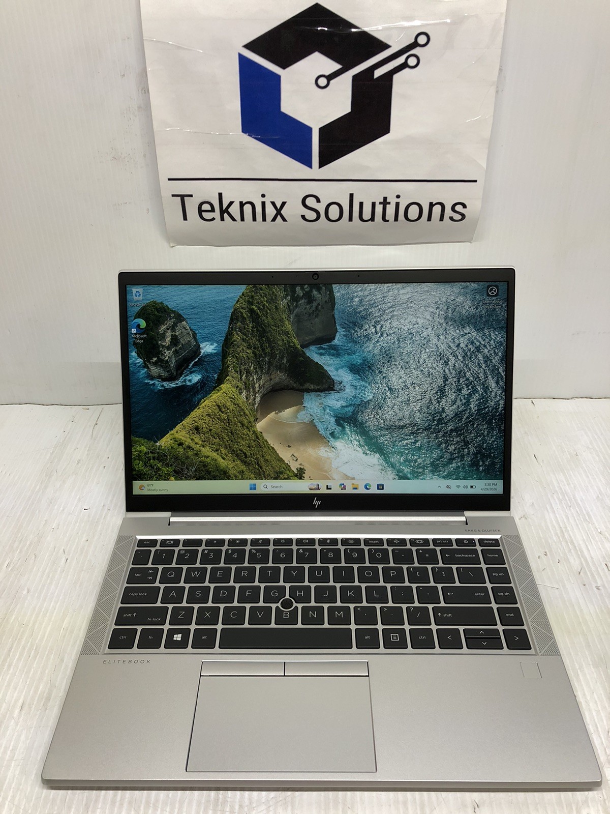 HP mt46 14″ Thin Client Laptop AMD Ryzen 3 PRO 4450U | 8GB RAM 128GB SSD W/ Cord