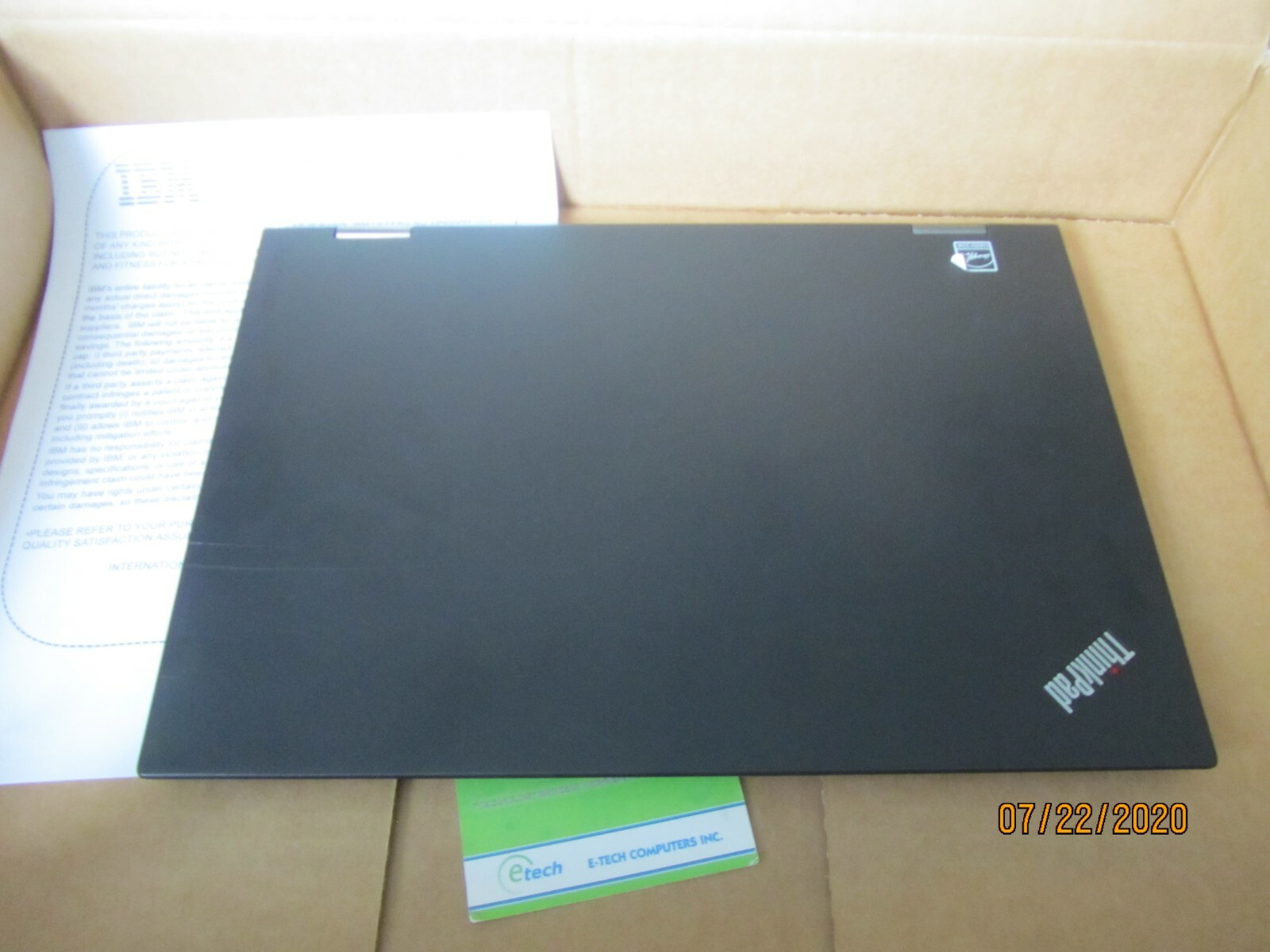ThinkPad X1 Yoga i5-6300U 8GB RAM 512GB SSD, 14″ WQHD 2560×1440 Touch LCD Win10