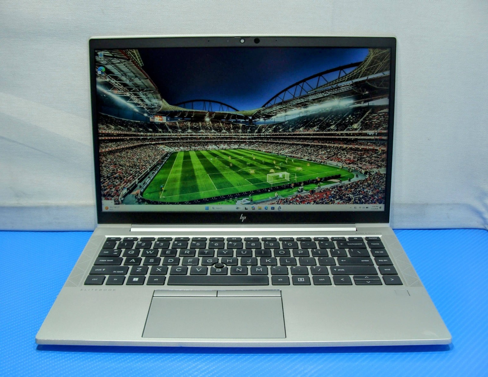 HP EliteBook 840 G8 14″ FHD Intel i7-1185G7 3GHz 8GB RAM 256GB SSD Wind 11 Pro