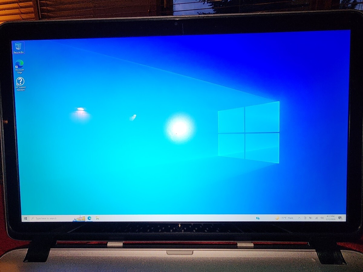 HP ENVY 17.3″ Touch Screen Laptop, Intel Core i7, 12GB Mem, 1TB HDD, Win10, DVD