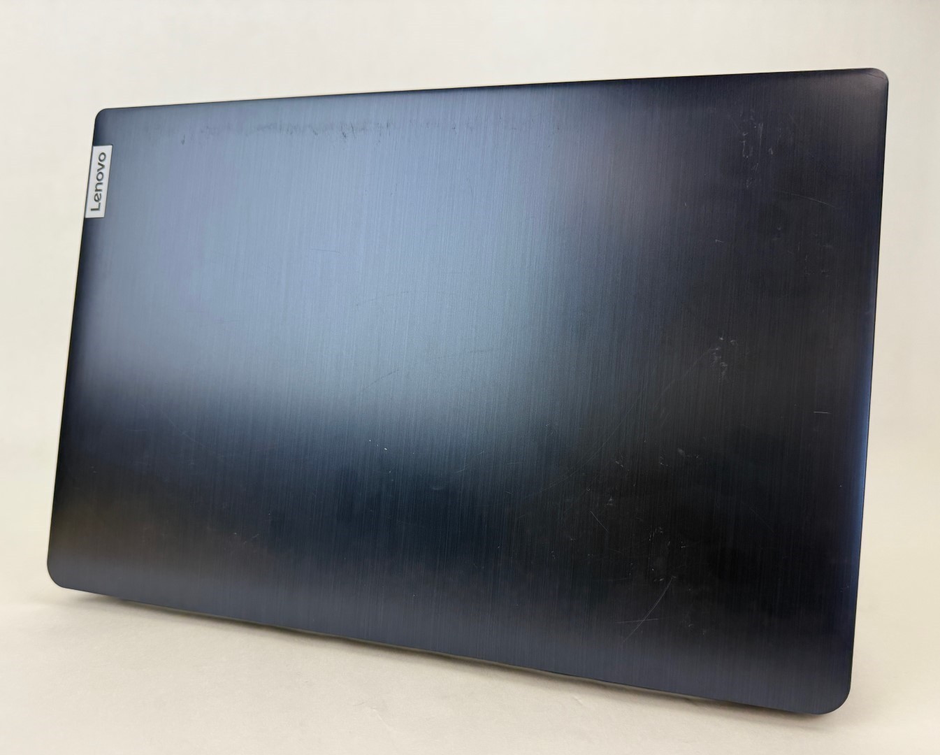 Lenovo IdeaPad 3 15ABA7 15.6″ FHD Touch Ryzen 7 5825U 12GB 512GB SSD W11H
