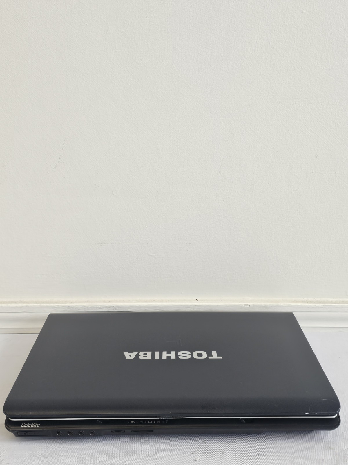 Toshiba Satellite P205D Laptop – AMD Turion 64 X2 – 2GB RAM – Parts/Repair READ