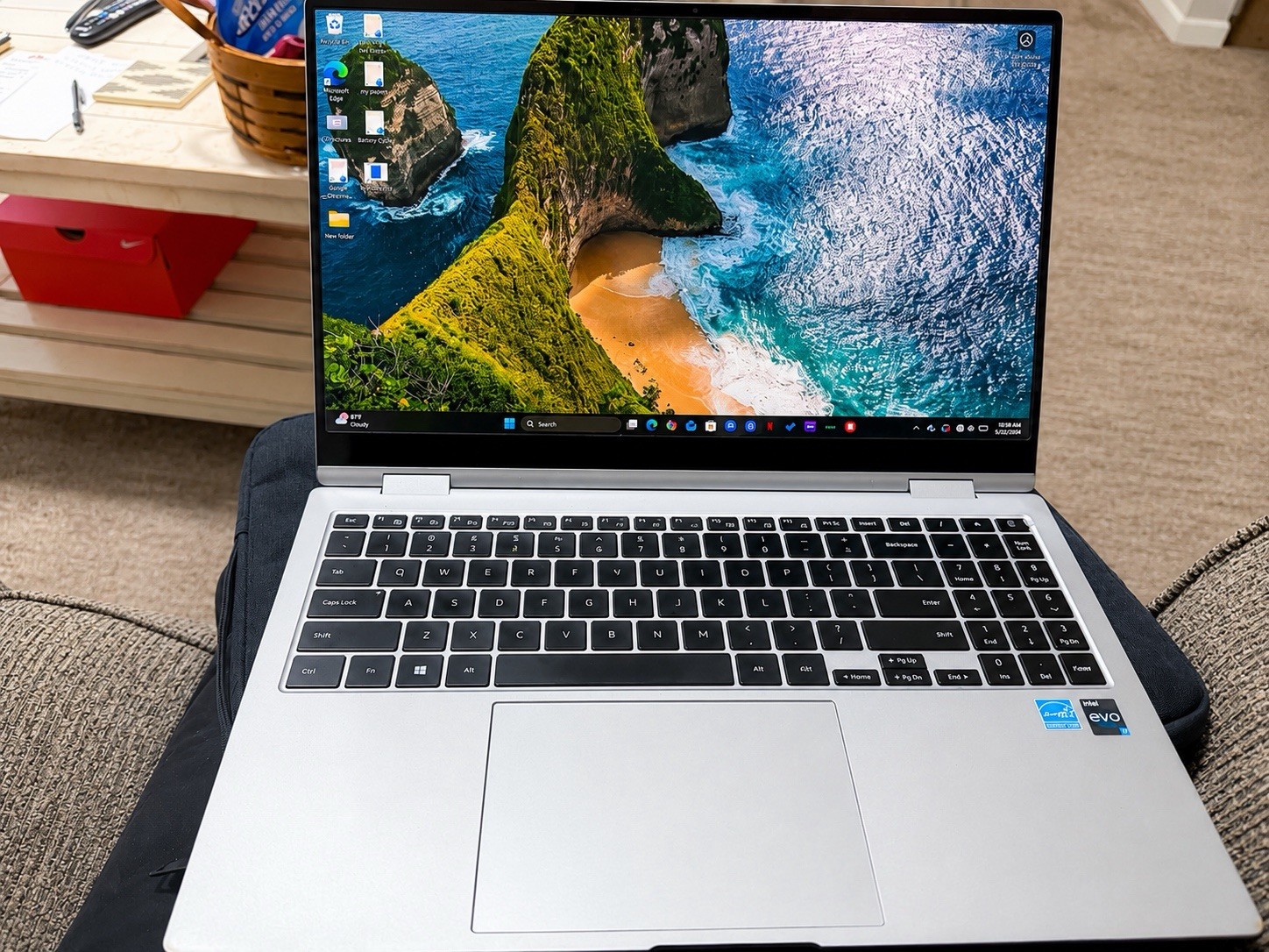 Samsung Galaxy Book 15.6″ 2-in-1 Touch i7 16GB 1TB SSD Windows 11 Silver