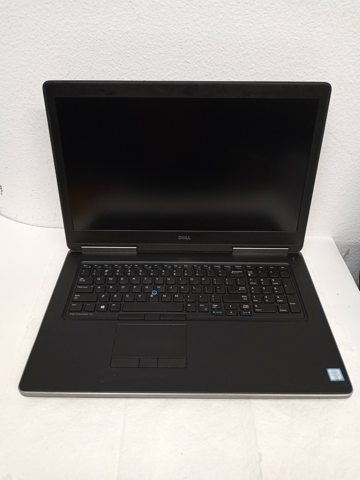 Dell 7710 17.3″ UltraSharp FHD IPS Intel i7-6820HQ QUAD and Thunderbolt 3 | DOA!