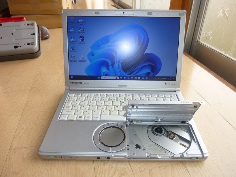 Panasonic Let’s Note CF-SX2 Intel Core i5 HDD 250GB 4GB RAM Windows 10 pro
