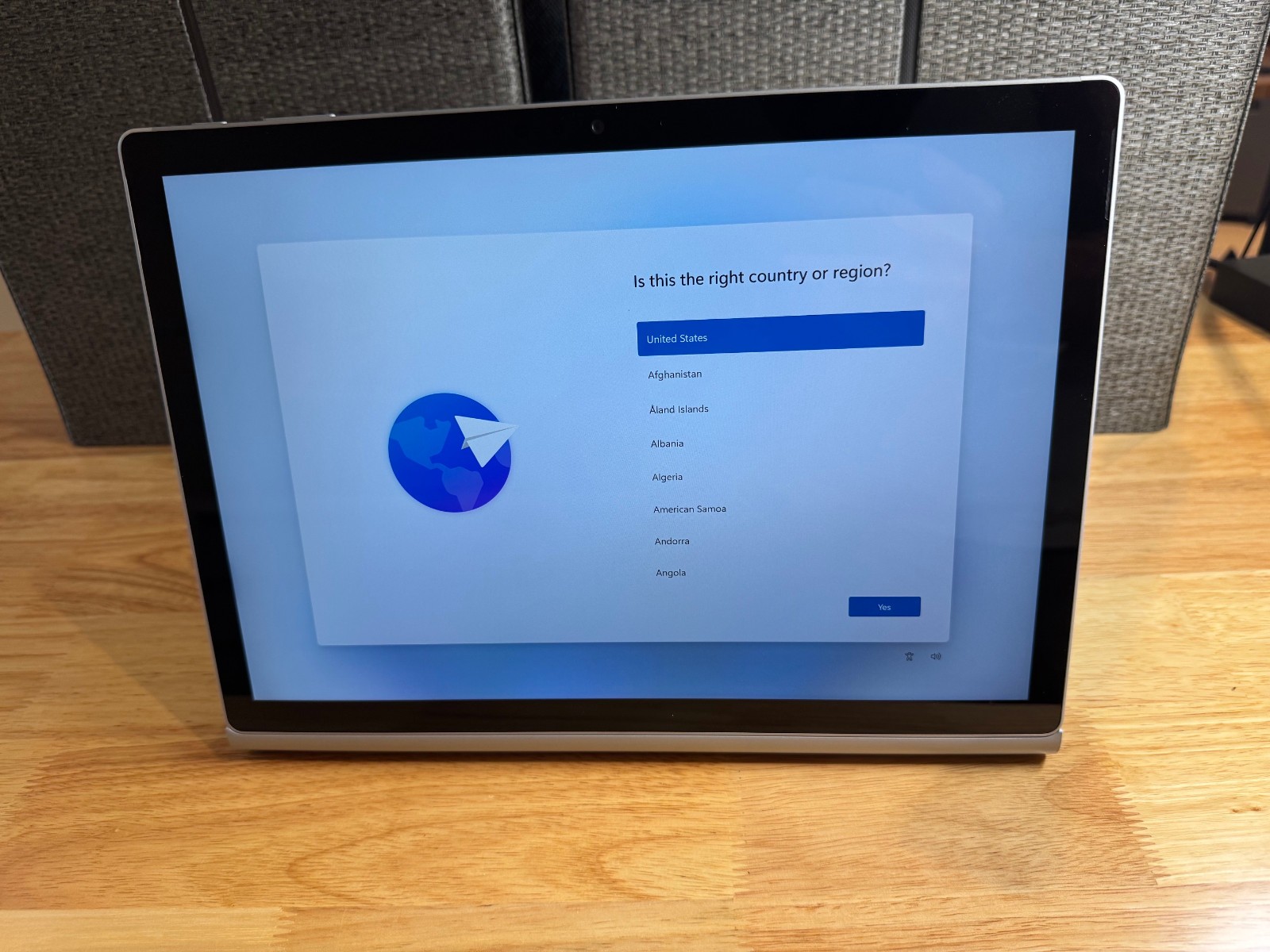 Microsoft Surface Book 2 13.5″ i7-8650U 16GB 512GB SSD GTX 1050 + Surface Dock