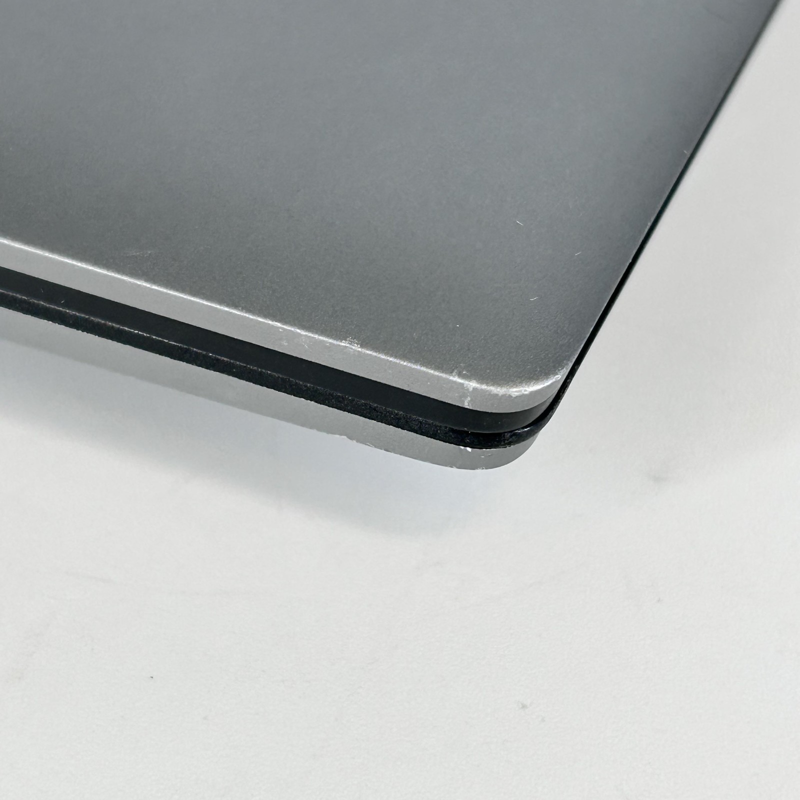 Dell Precision 5680 16 FHD+ TOUCH 2.6 GHz i9-13900H 64GB 1TB SSD RTX 4000 Ada