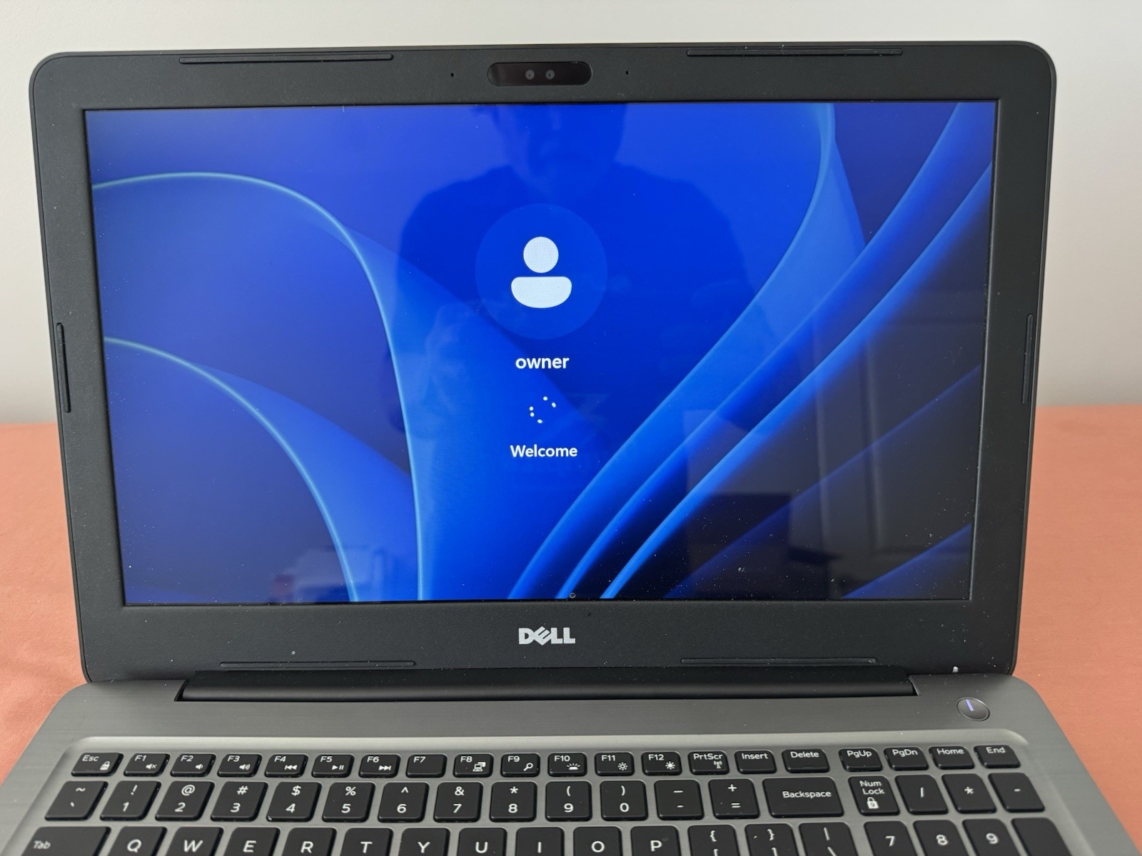 Dell Inspiron 15 5567 Laptop AMD 12GB RAM, 1TB HDD, Win 11 Reconditioned