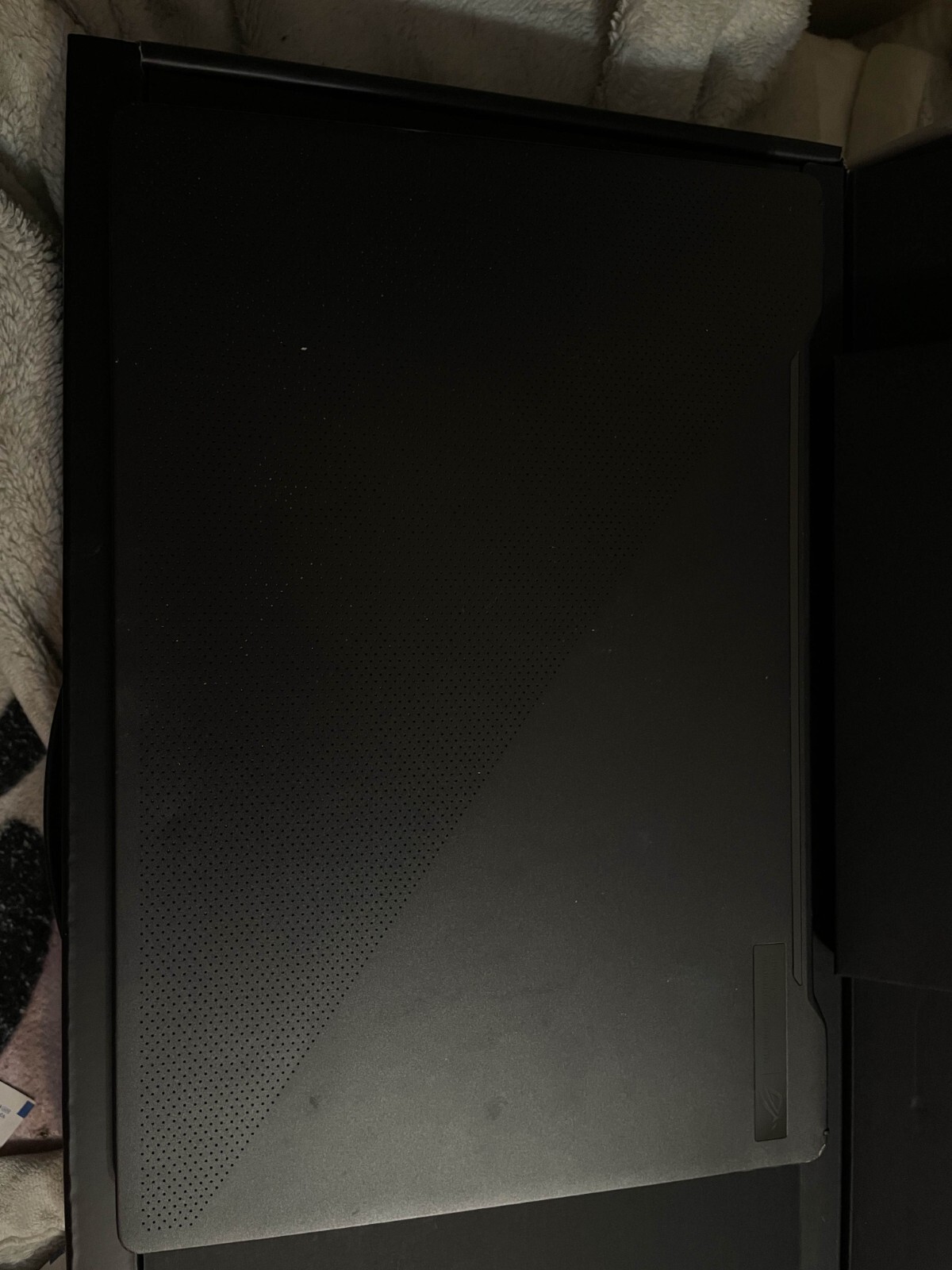 ROG Zephyrus G14 GA401QH_GA401QH, Dark Grey, 14 screen, Used some smudges