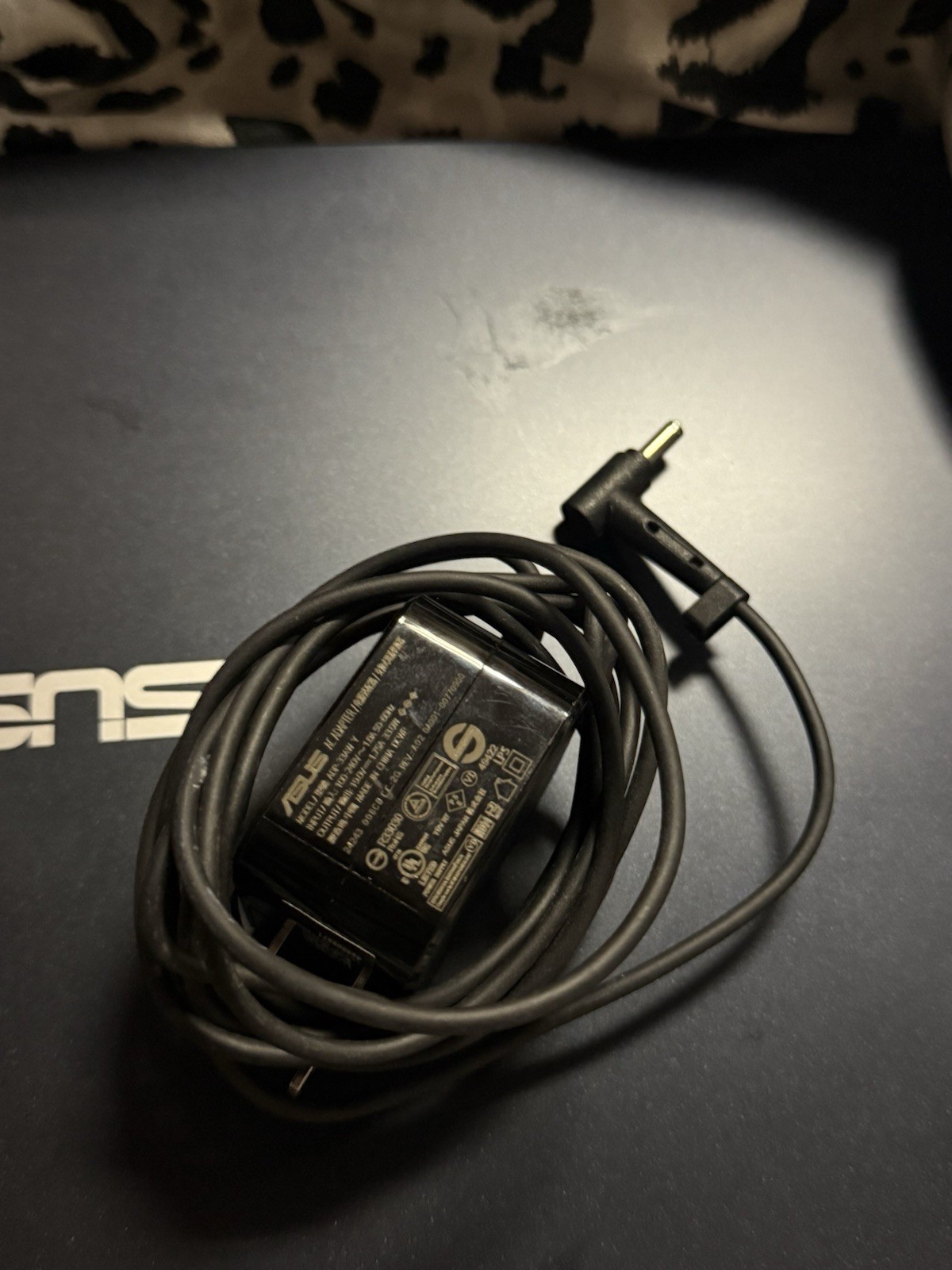 ASUS E510 Computer Laptop intel pentium silver by Sonic master