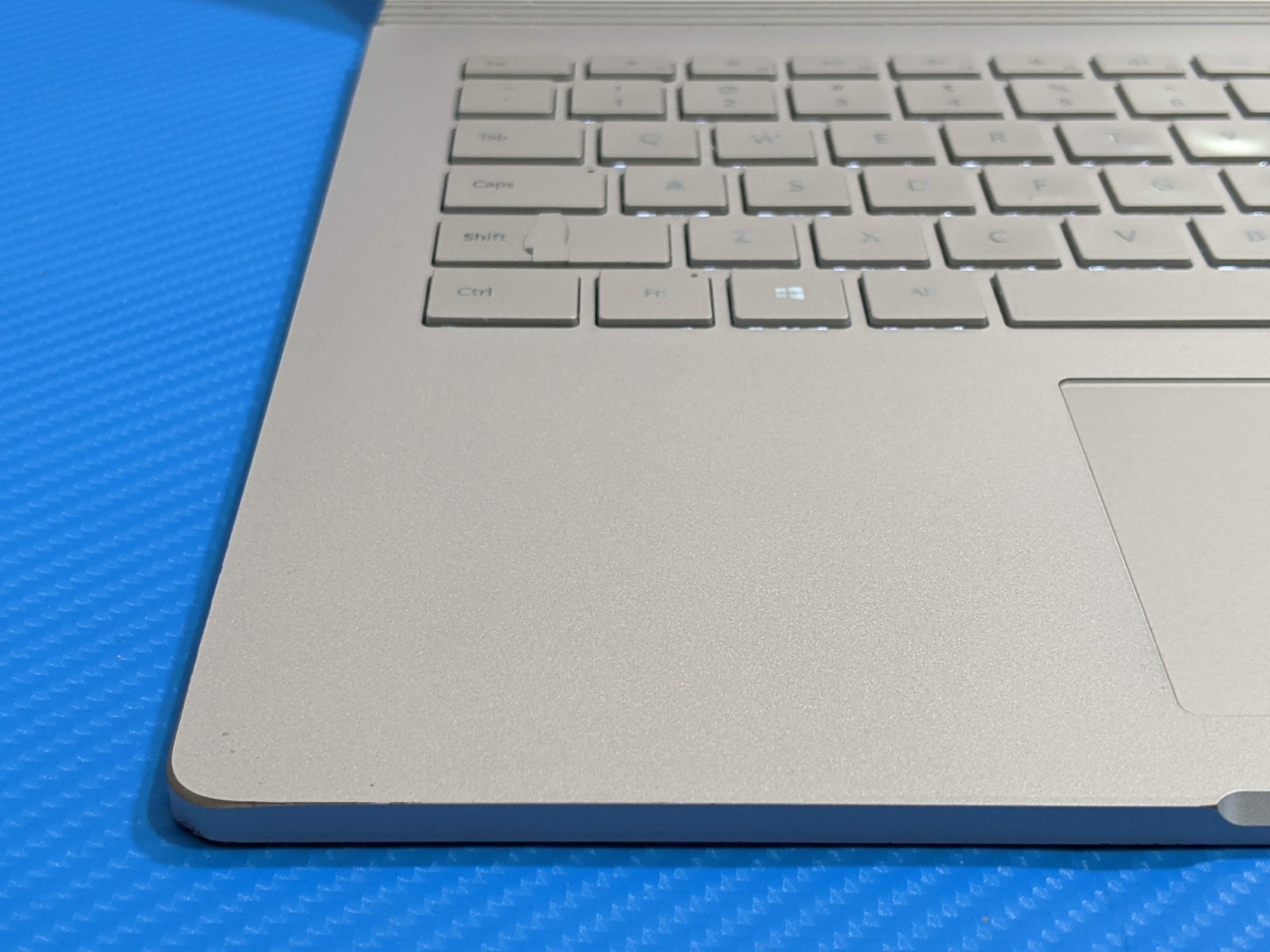 MS Surface Book 2 13.5″3000×2000 TOUCH i5-8350U 1.7GHz 8GB 256GB W11P Great Batt