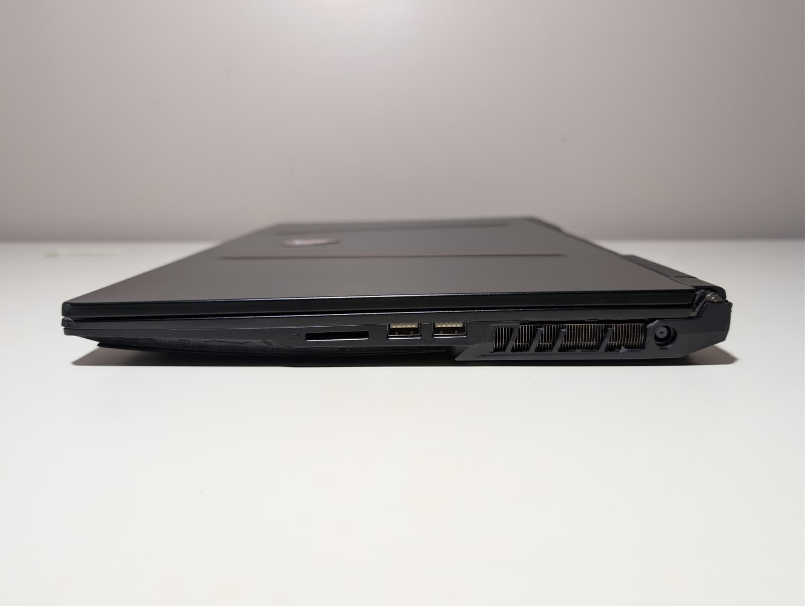 MSI GE75 Raider | i7 10th 32GB RAM 512GB SSD 1TB HD | FHD@144Hz NVIDIA RTX 2070