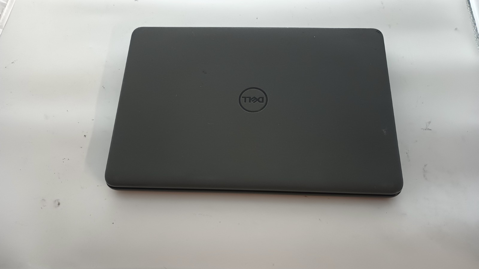 9124 VantageLatitude3120 w/charger.Pentium(4Cores)8GB.128GB NVMe.11″HD.W11.Read!