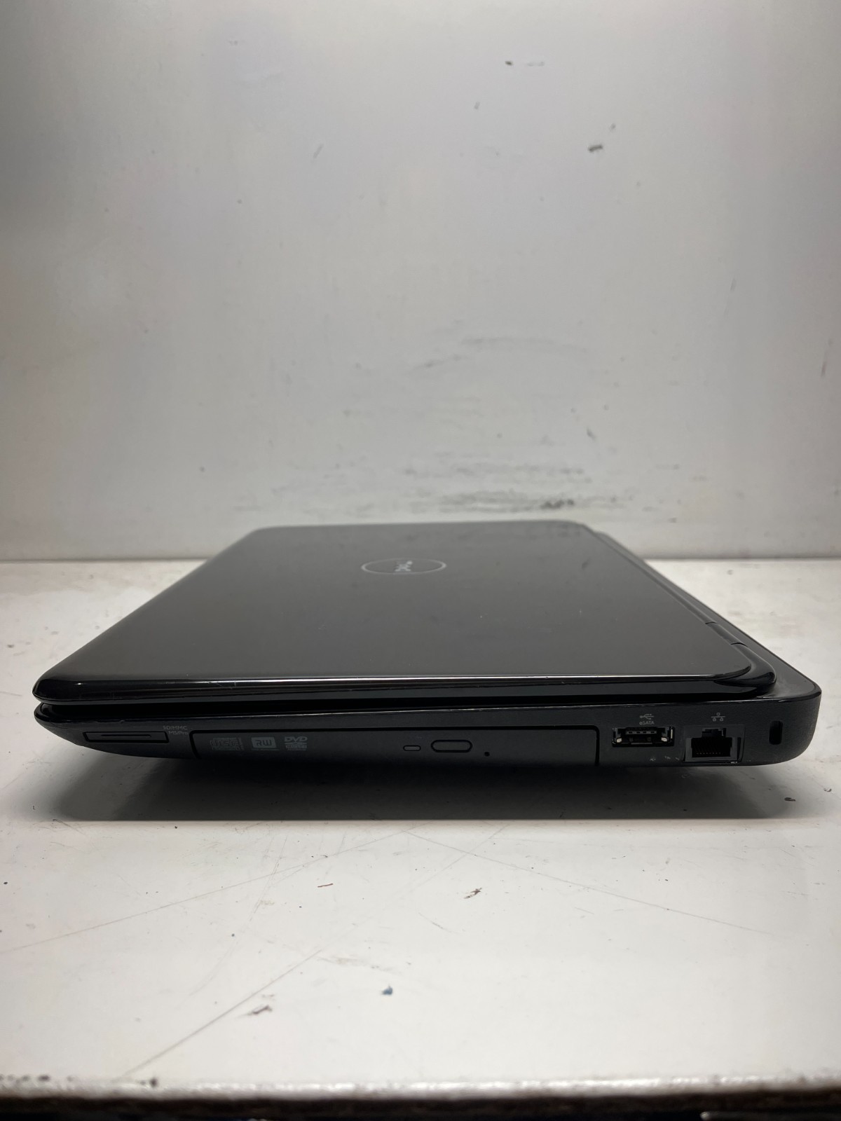 Dell Inspiron 5010 Intel Core i3 M380 2.53GHz 4GB NO HDD