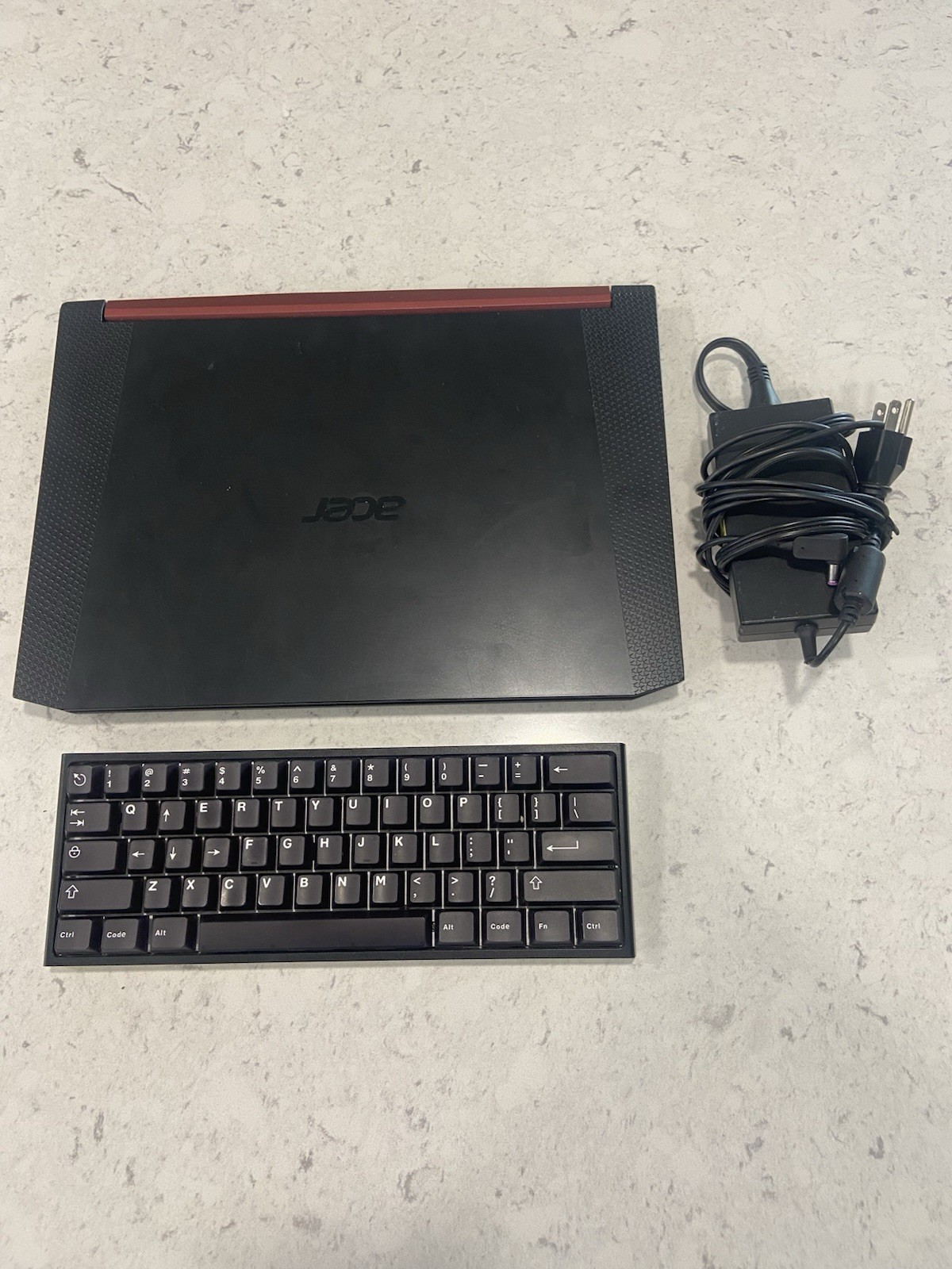Acer Nitro 5 Laptop 16GB RAM, I5-9th GEN, GTX 1650 And *FREE KEYBOARD*