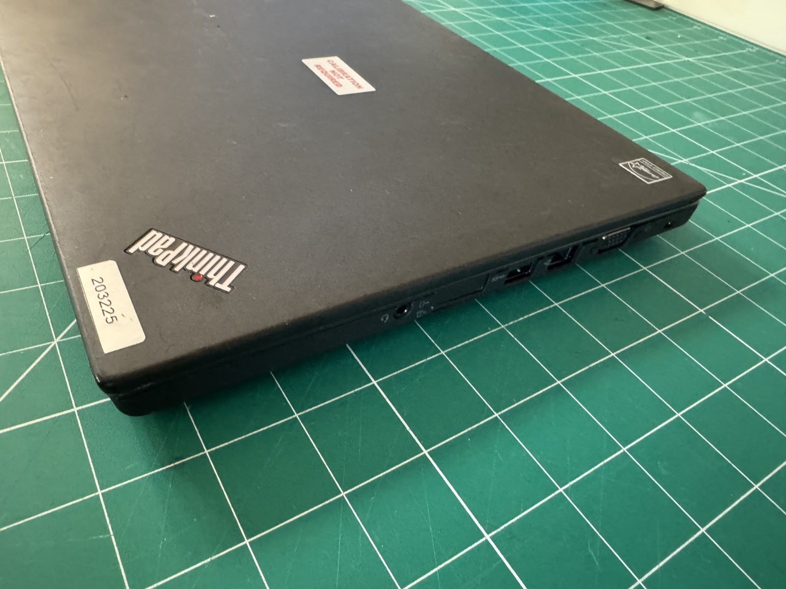 Lenovo T450 14IN I5-5300U 2.3GHZ 8GB RAM (NO AC,HDD,SSD,CADDY)