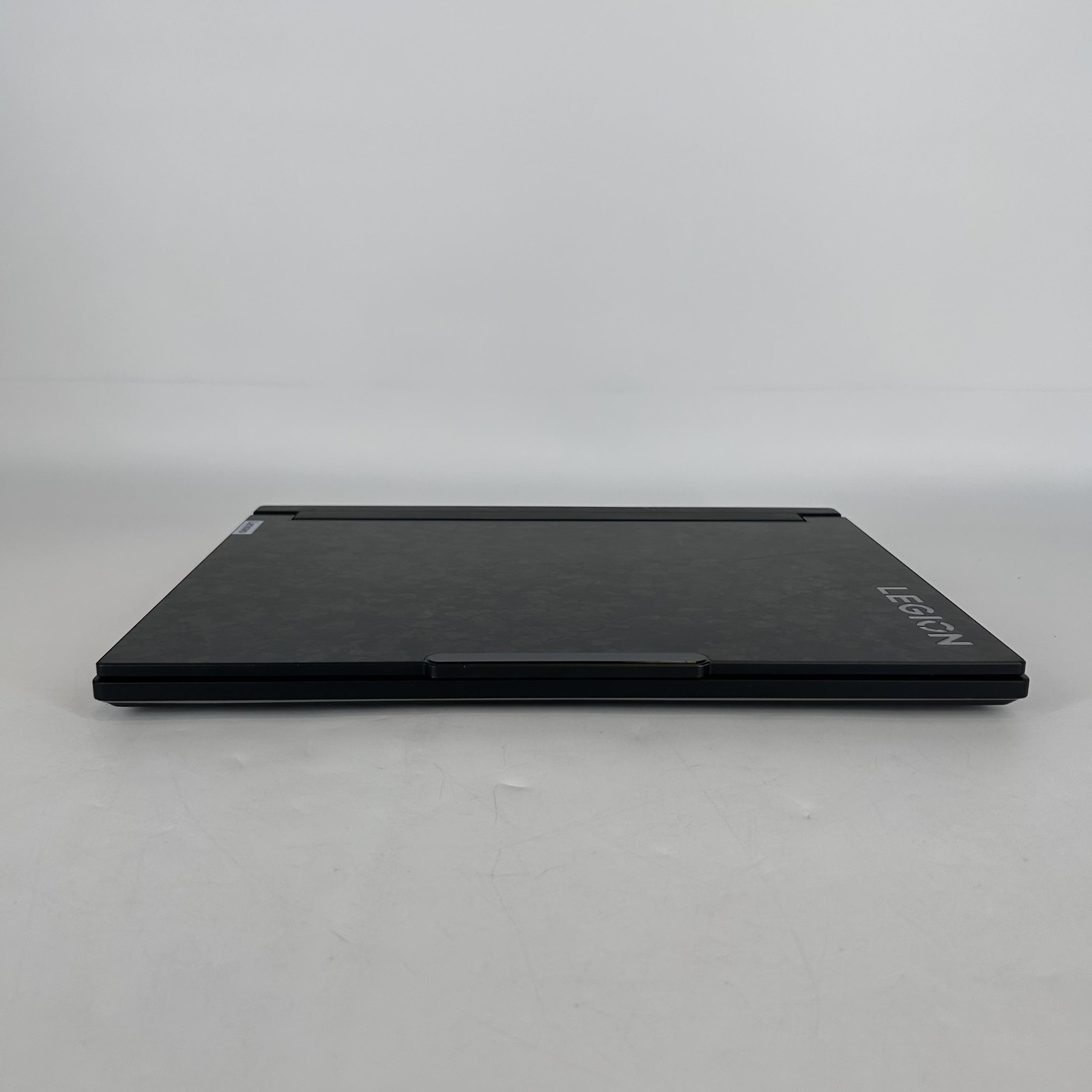Lenovo Legion 9i Gen 9 16 165Hz QHD+ i9-14900HX 64GB 1TB SSD RTX 4080 LCD BLEED