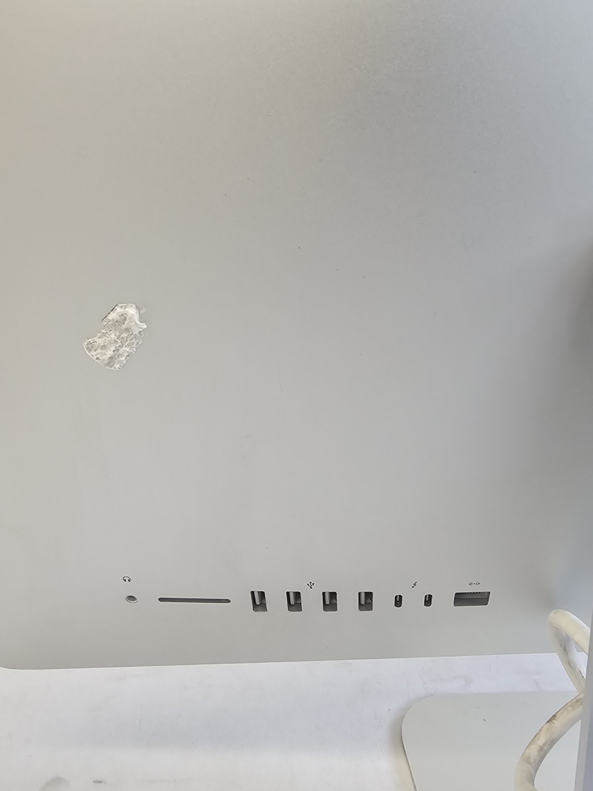 Apple iMac A1418 All-In-One – Intel i5-7400 8GB RAM 1TB HDD Mac OS Ventura READ