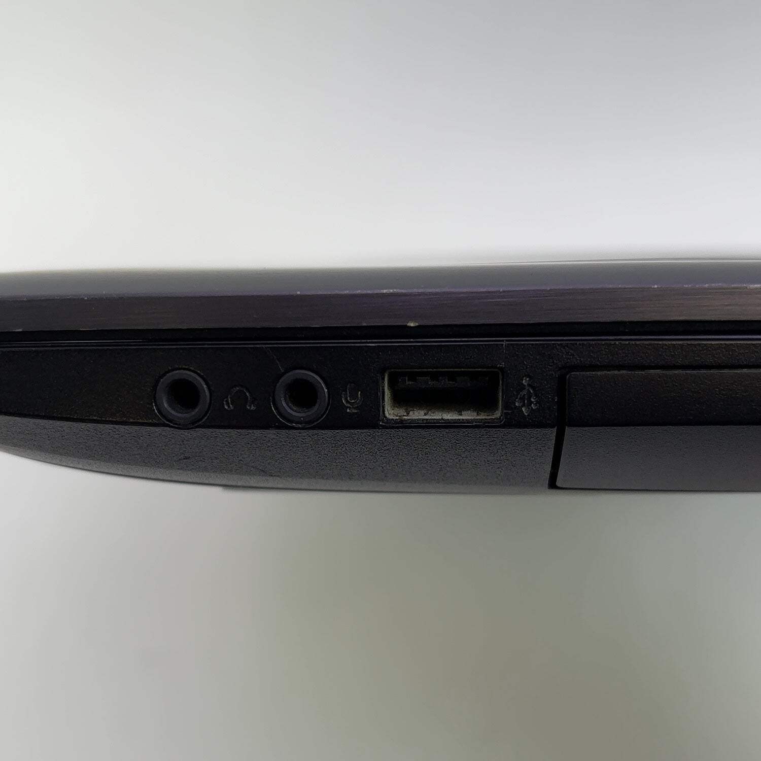 Broken Asus ROG GL552V i7-6700HQ 2.6GHz 16GB RAM 500GB SSD GeForce GTX 960M READ