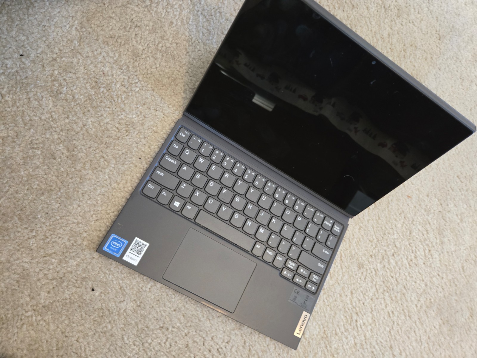 Lenovo Ideapad duet 3 10lGL5 windows 11 type 82AT laptop tablet Grey