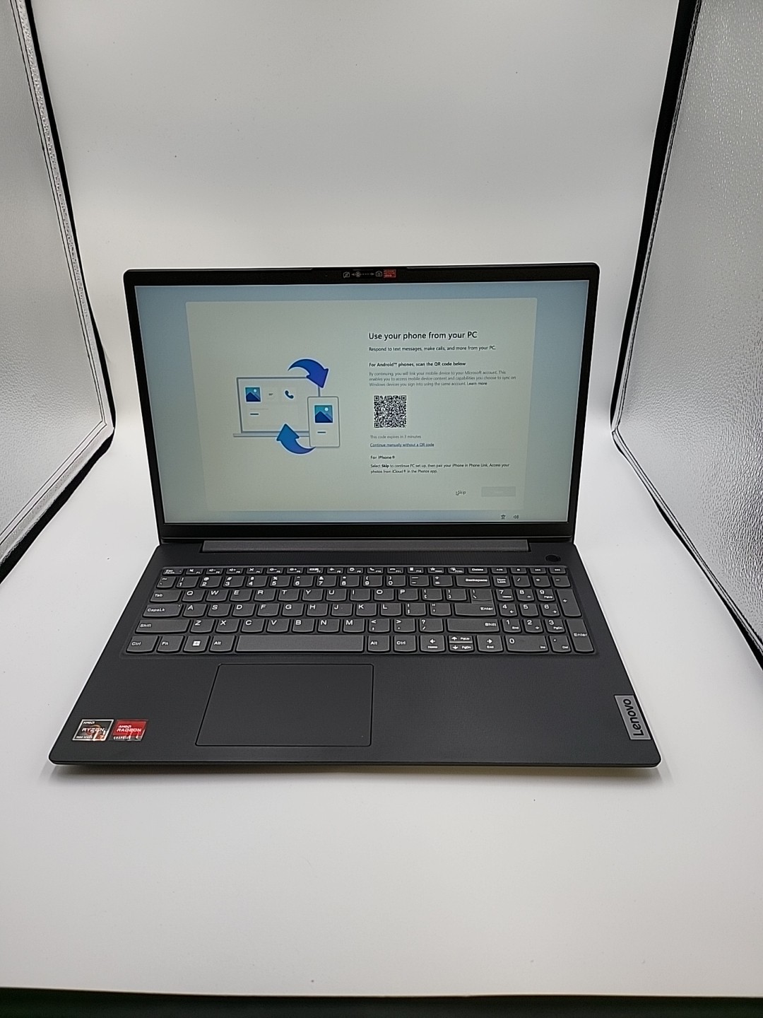 Lenovo V15 Gen 4 15.6″ FHD 8-Core Ryzen 7 7730U 24GB 1TB SSD Webcam Win11Pro