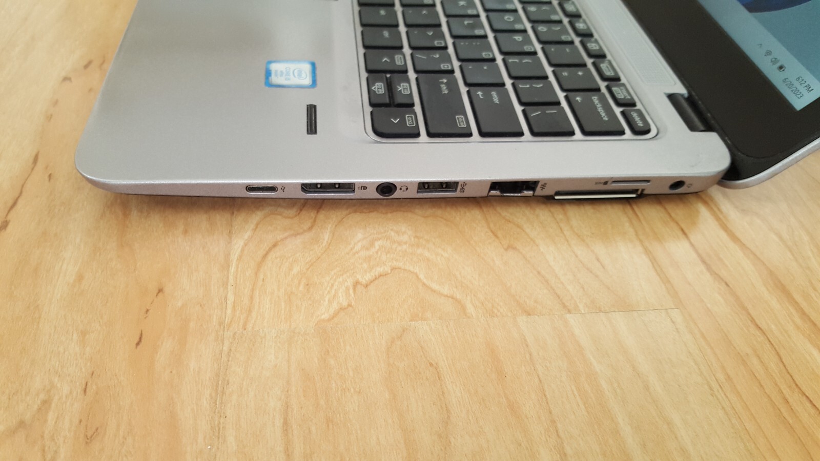 Used HP EliteBook 820 G3 Core i5 Wndows 11 Pro 256GB SSD Drive 8gb RAM laptop