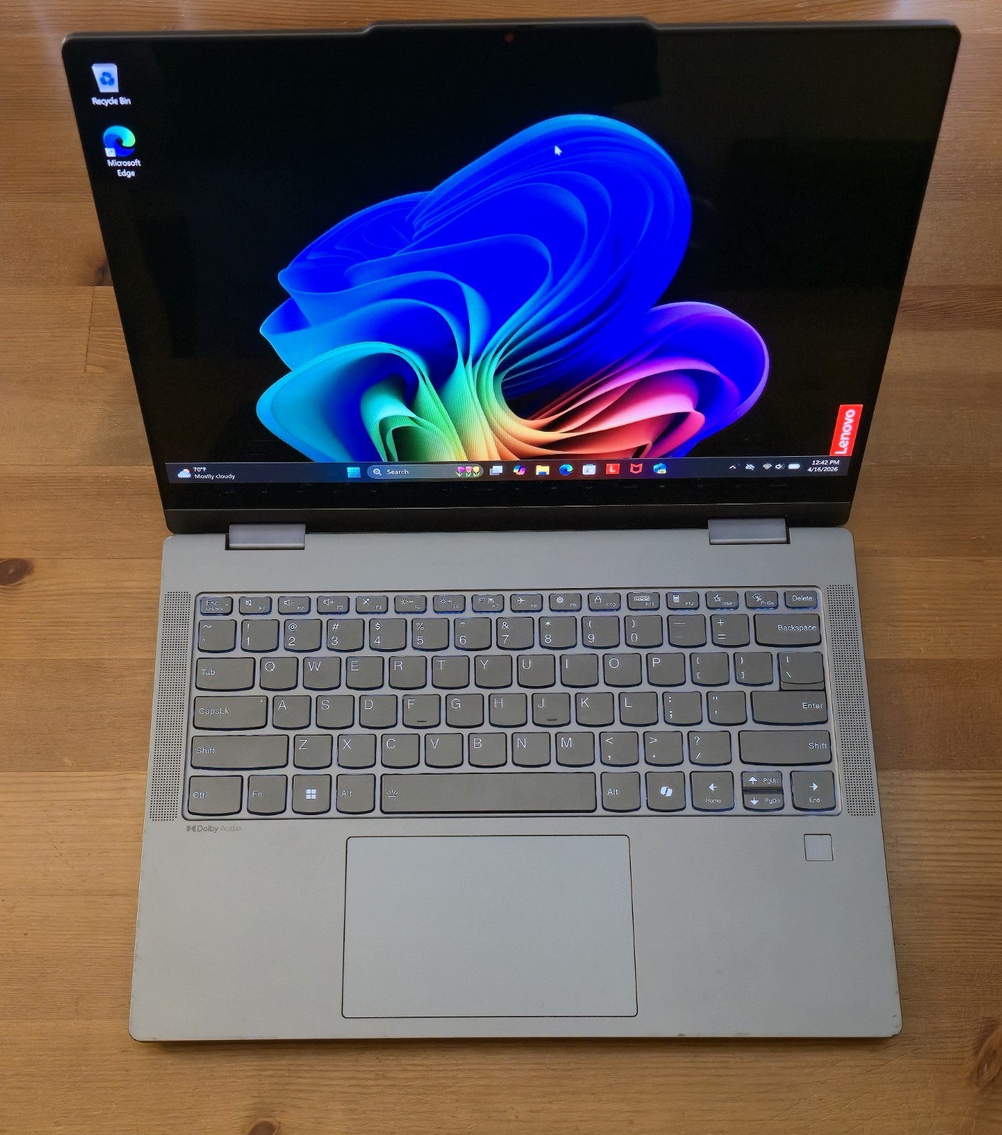 Lenovo Ideapad 5x 14″ OLED Touchscreen Snapdragon X, 16GB, 1TB + PEN & Charger