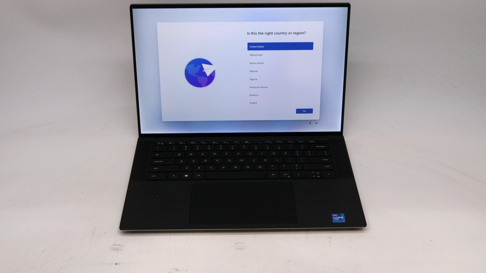 Dell Precision 5560 15″ i7-11850h 32GB 512GB – Very Good