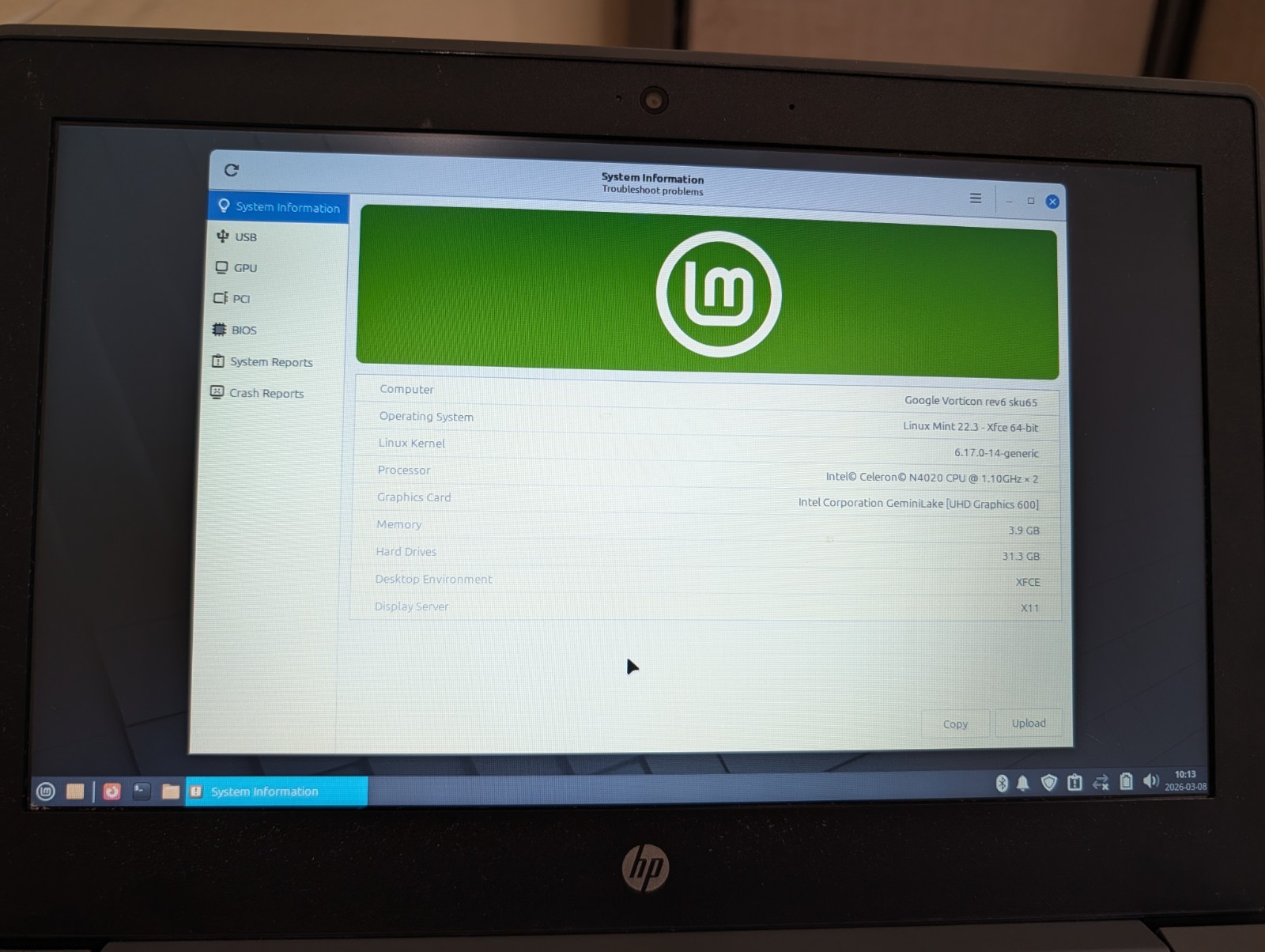 HP ChromeBook 11 G8 EE Laptop With Linux Mint
