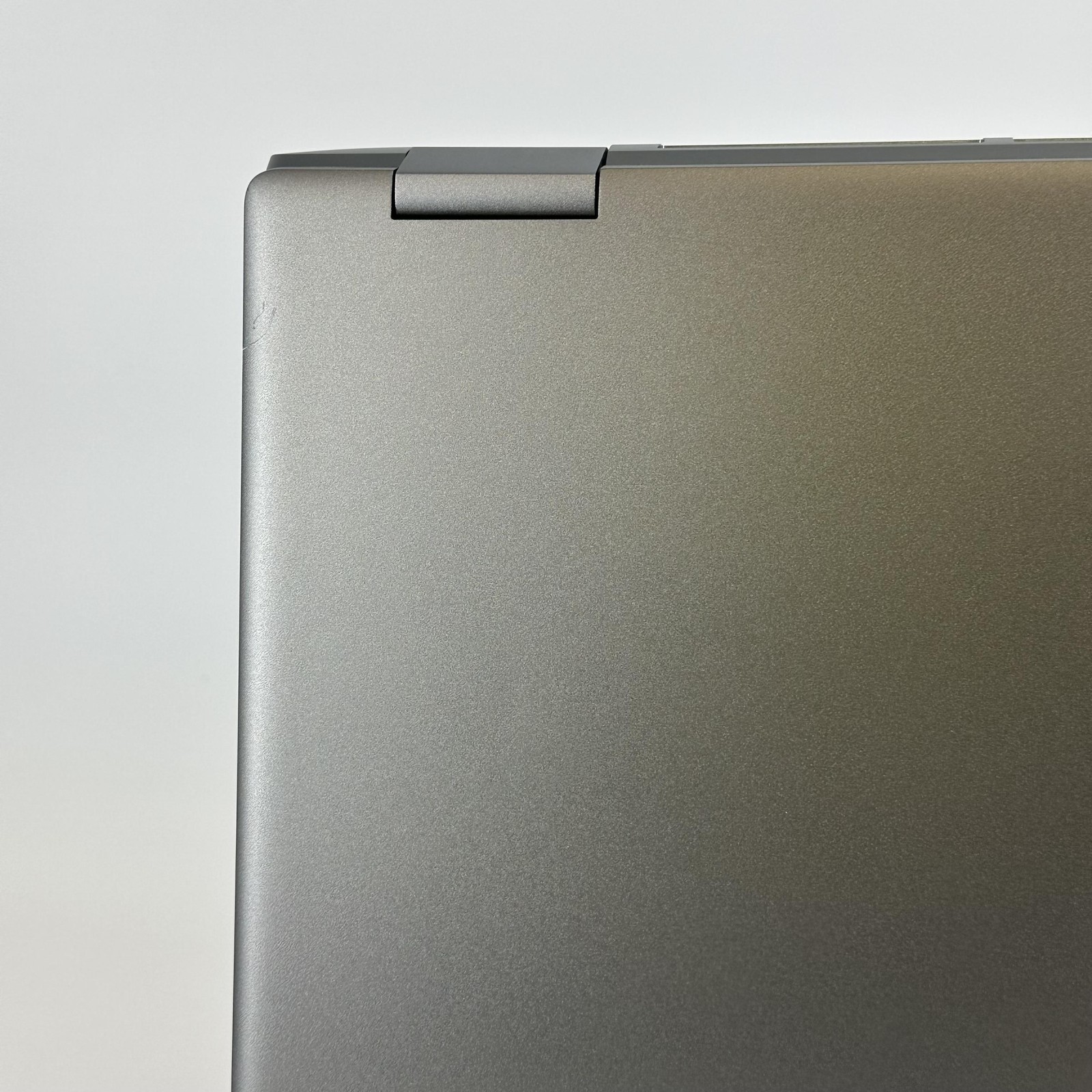 Dell Precision 7780 17.3 4K i9-13950HX 64GB 2TB/512GB RTX 3500 Ada Generation