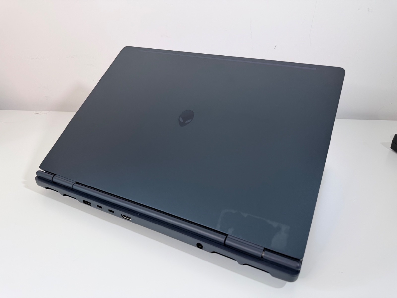 Alienware 16X Aurora 16″ Gaming Laptop Intel 275HX/32GB RAM/RTX 5060/1TB SSD